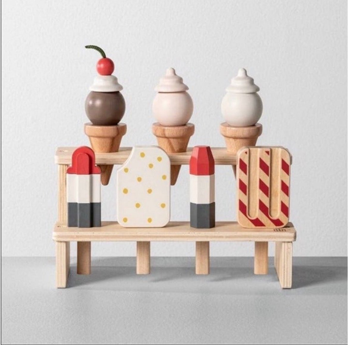 Hearth and Hand with Magnolia Ice Cream Play Set