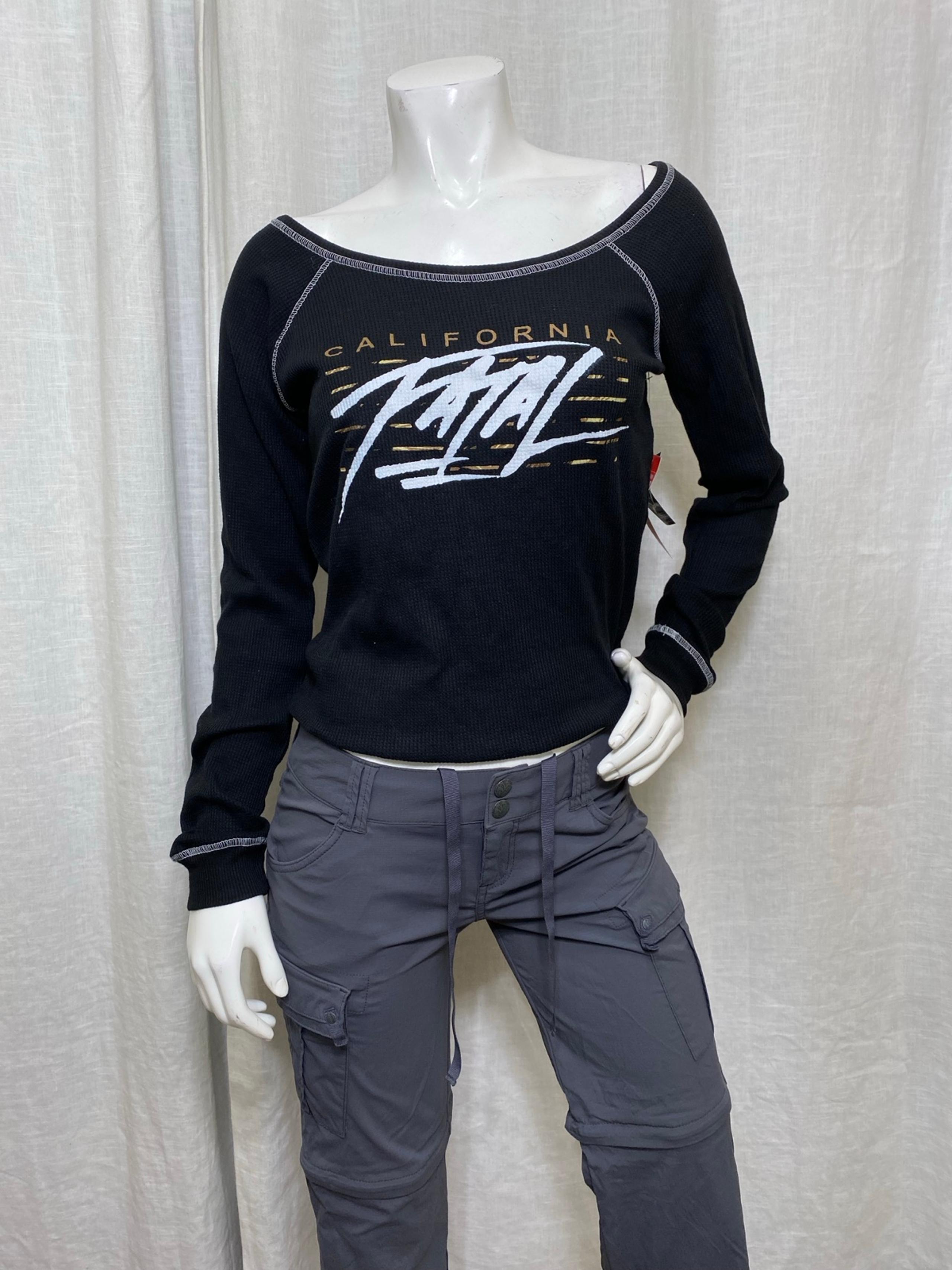NWT y2k Fatal Clothing Black and white destination thermal shirt size:L