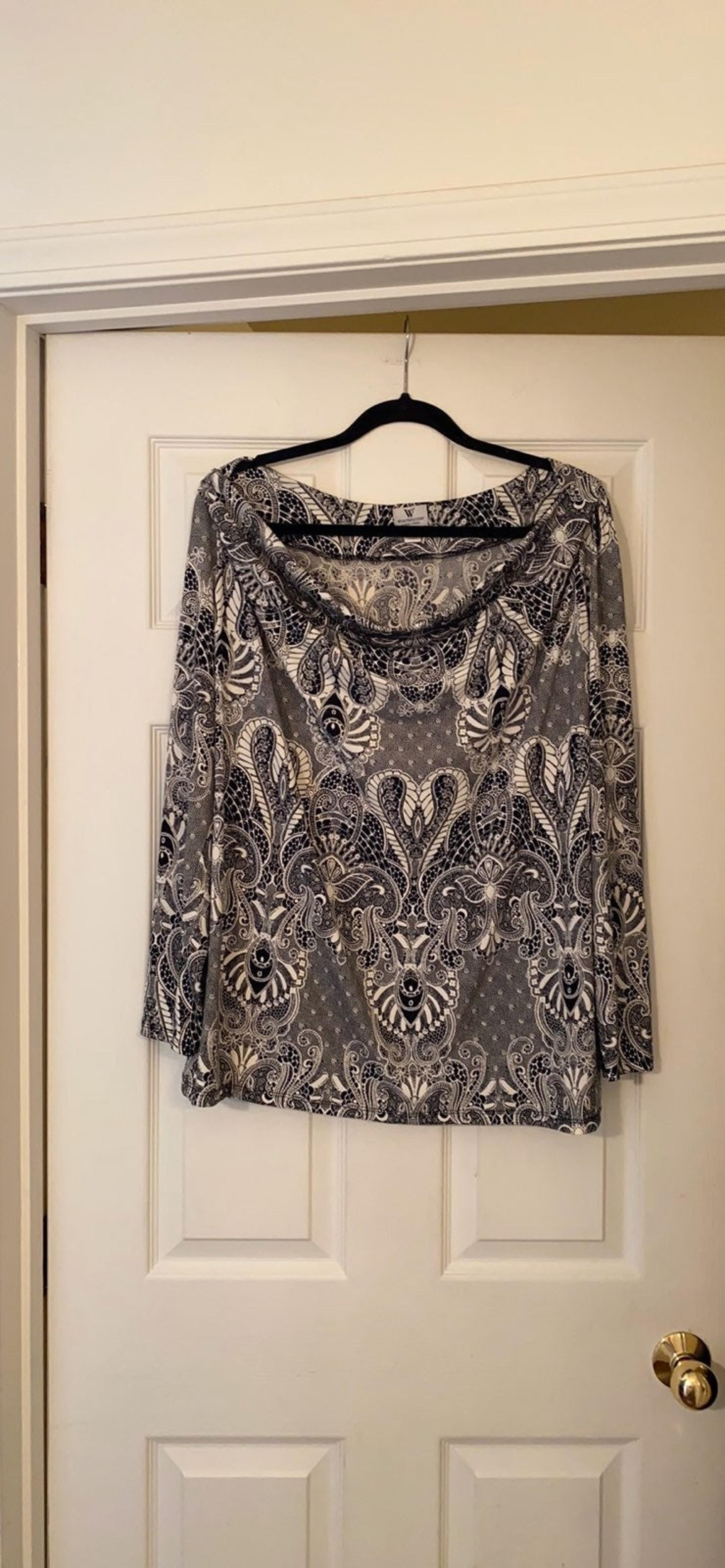 Worthington black & white paisley print