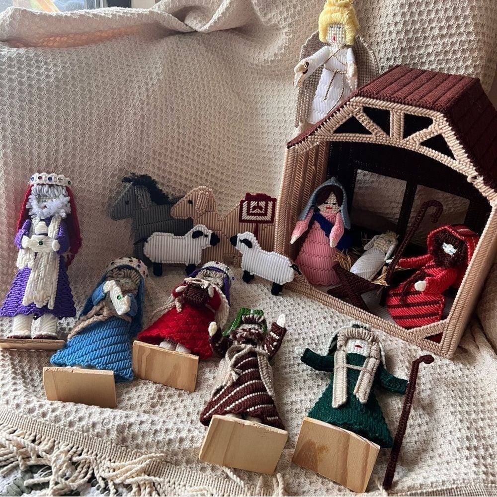 Vintage Christmas Nativity Jesus Needlepoint cross stitch plastic Canvas FULL