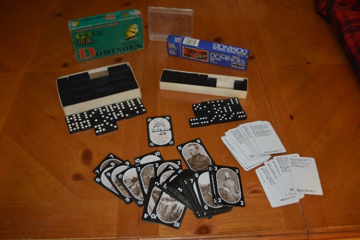 GAME NIGHT AT YOUR HOUSE DOUBLE SIX & DOUBLE NINE DOMINOES + CIVIL WAR WIT CARDS
