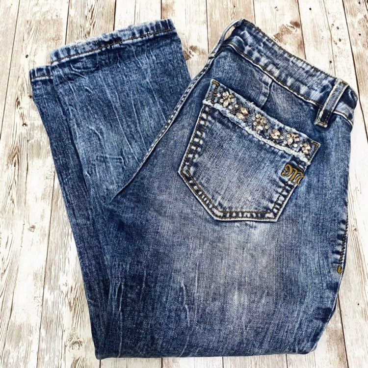 Miss Me MP8677P Vintage 4 Mid Rise Cuffed Capri Jeans Size 24