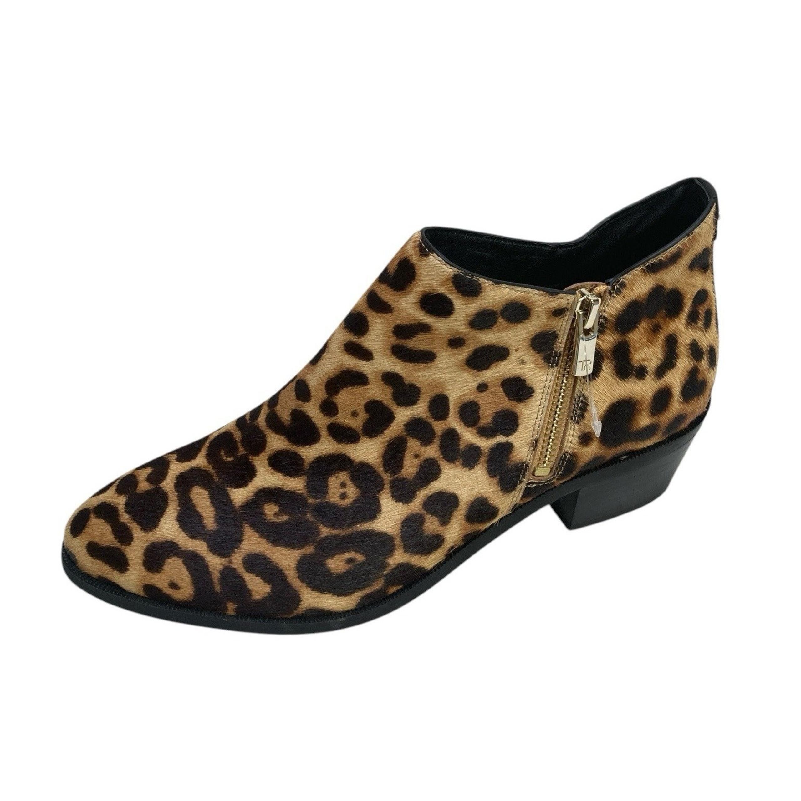 NWOB Taryn Rose Sara 9.5 B Leopard Ankle Boots Leather Upper Heel Pointed Toe