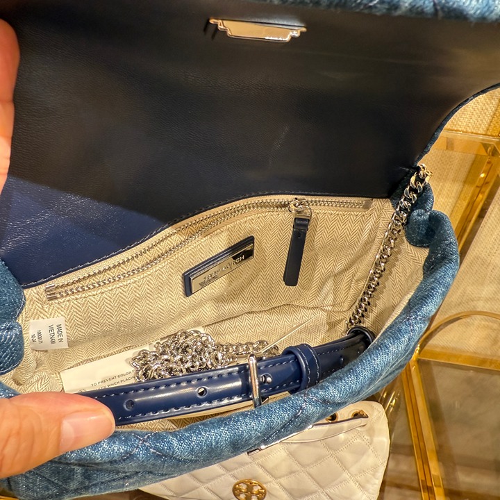 定番★Tory Burch Willa Denim Mini Top Handle Bag 162958 TORY BURCH WILLA MINI TOP HANDLE BAG 162958 IN DENIM