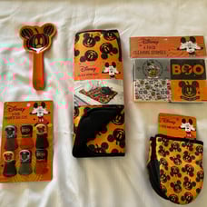 Mickey Mouse Halloween kitchen set