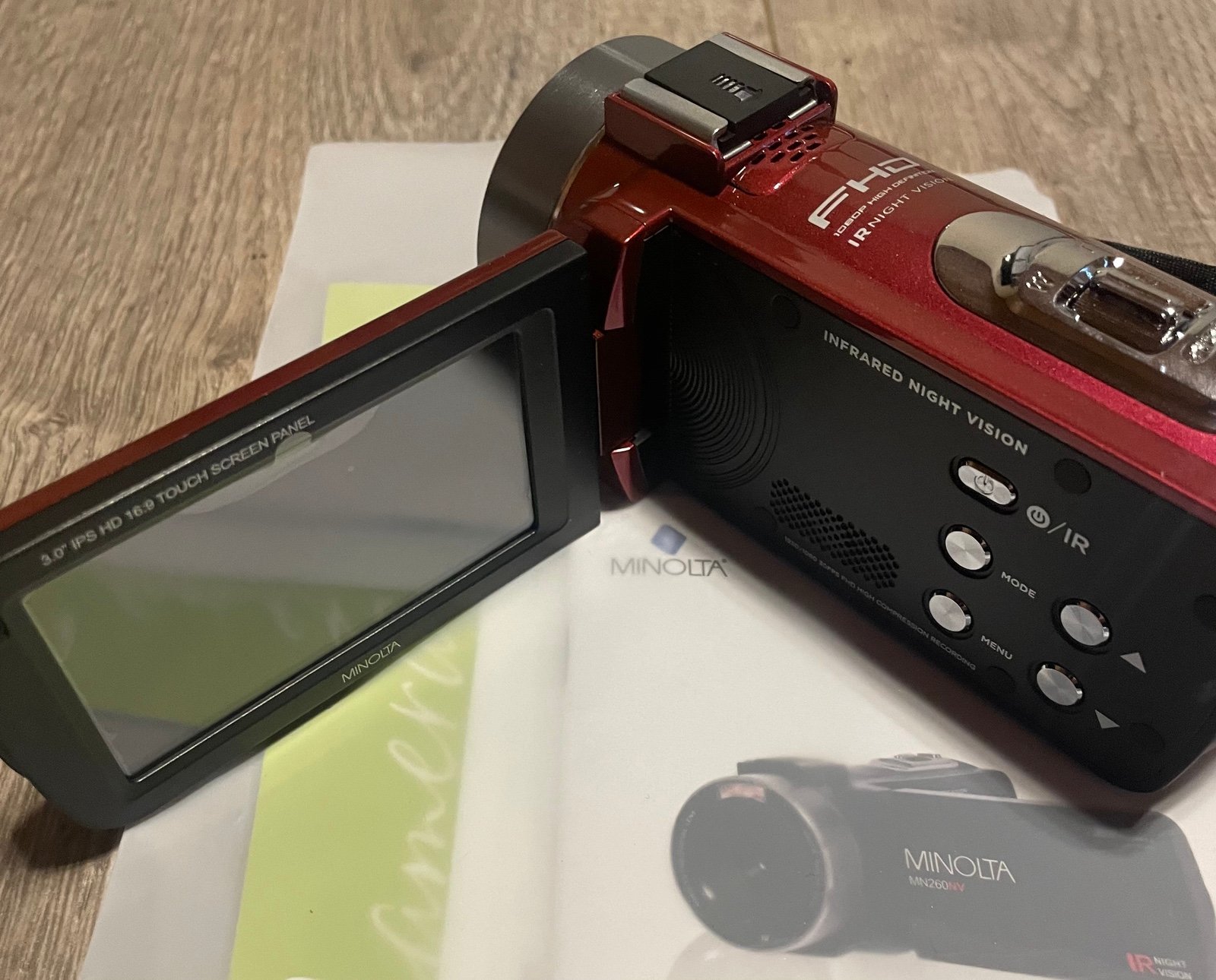 Minolta MN260NVFull HD 1080p Infrared Night Vision Camcorder NCIB