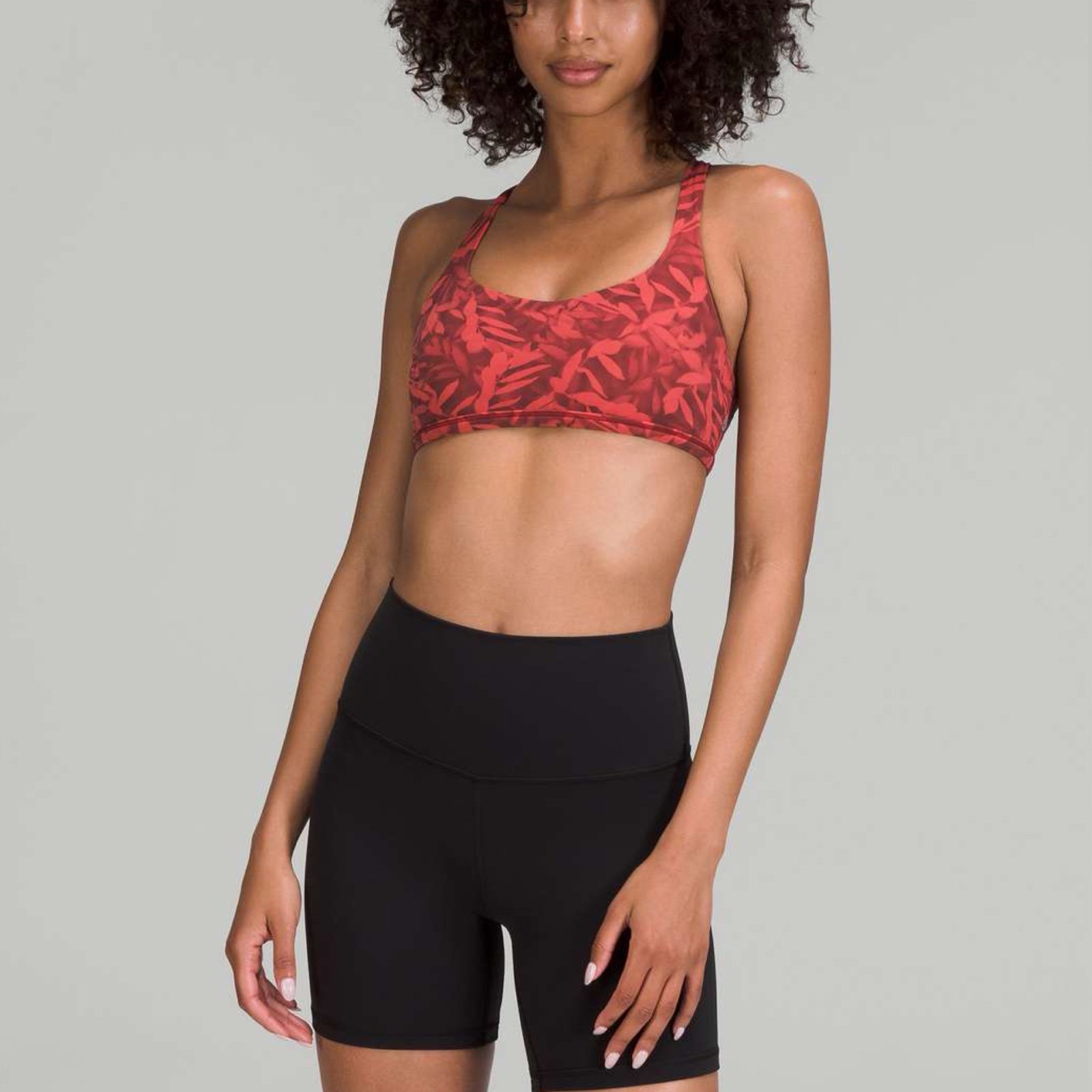 Lululemon Free to Be Bra Sz 4 *Wild In Spray Leaf Fireside Red Multi
