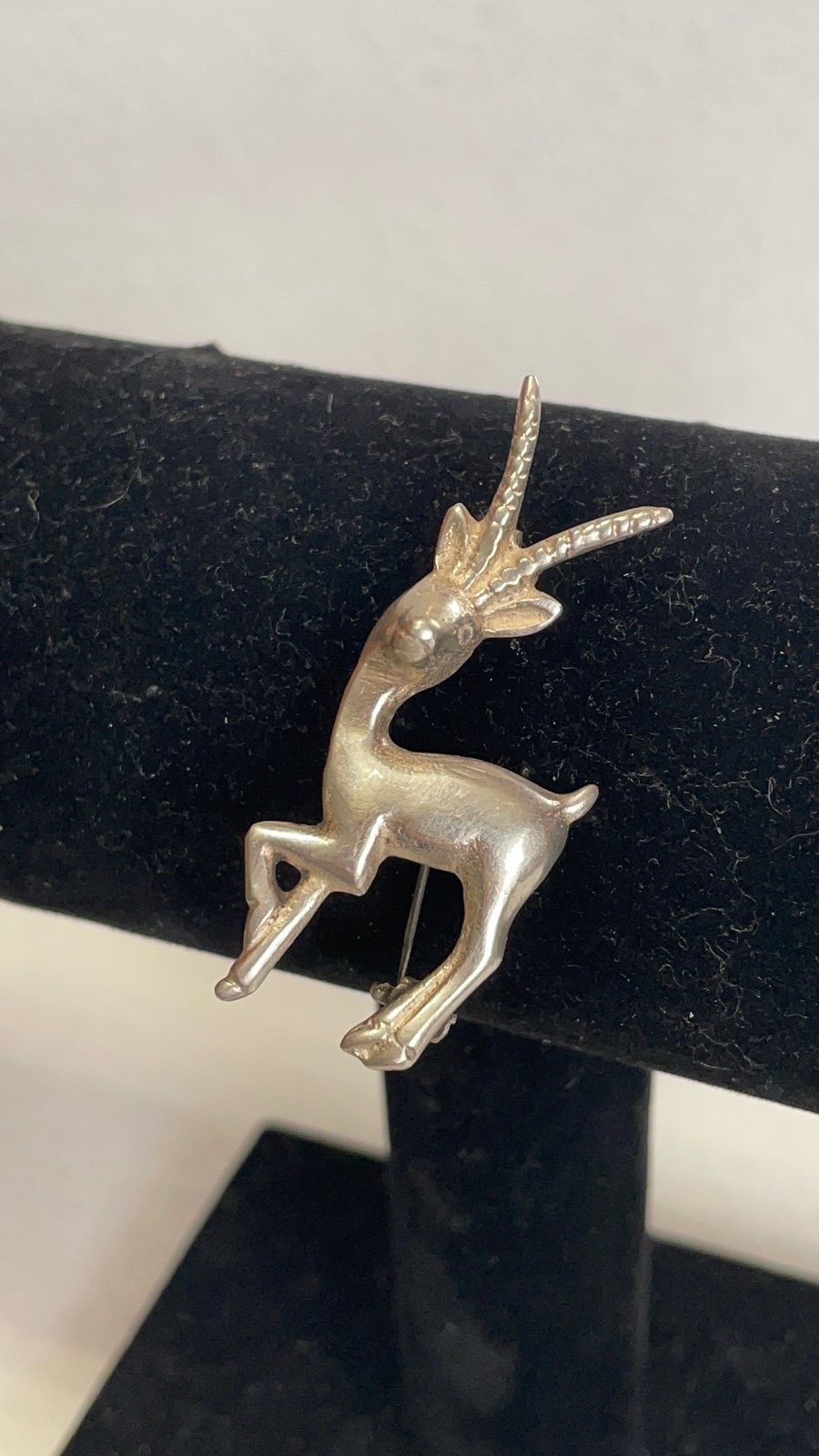 Sterling deer brooch 2”