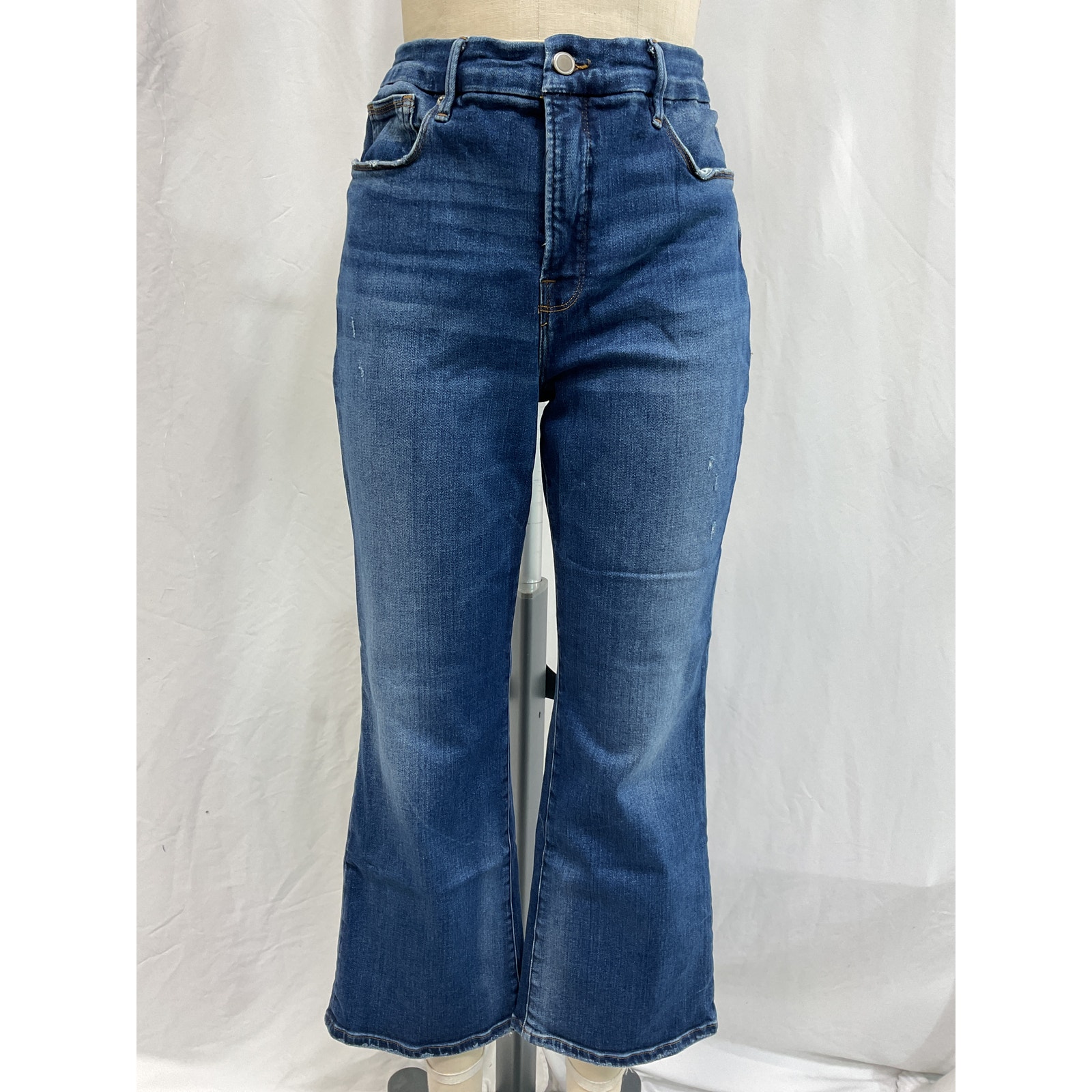 Good American 'Good Legs' Blue Light Compression Cropped Mini Boot Denim Jeans