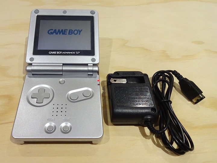 Nintendo Game Boy Advance GBA SP Silver System AGS 001 Refurbished!