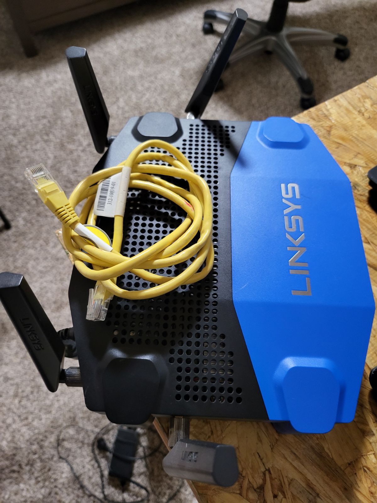 Linksys WRT1900AC Wireless AC Dual Band Tested and working 100%