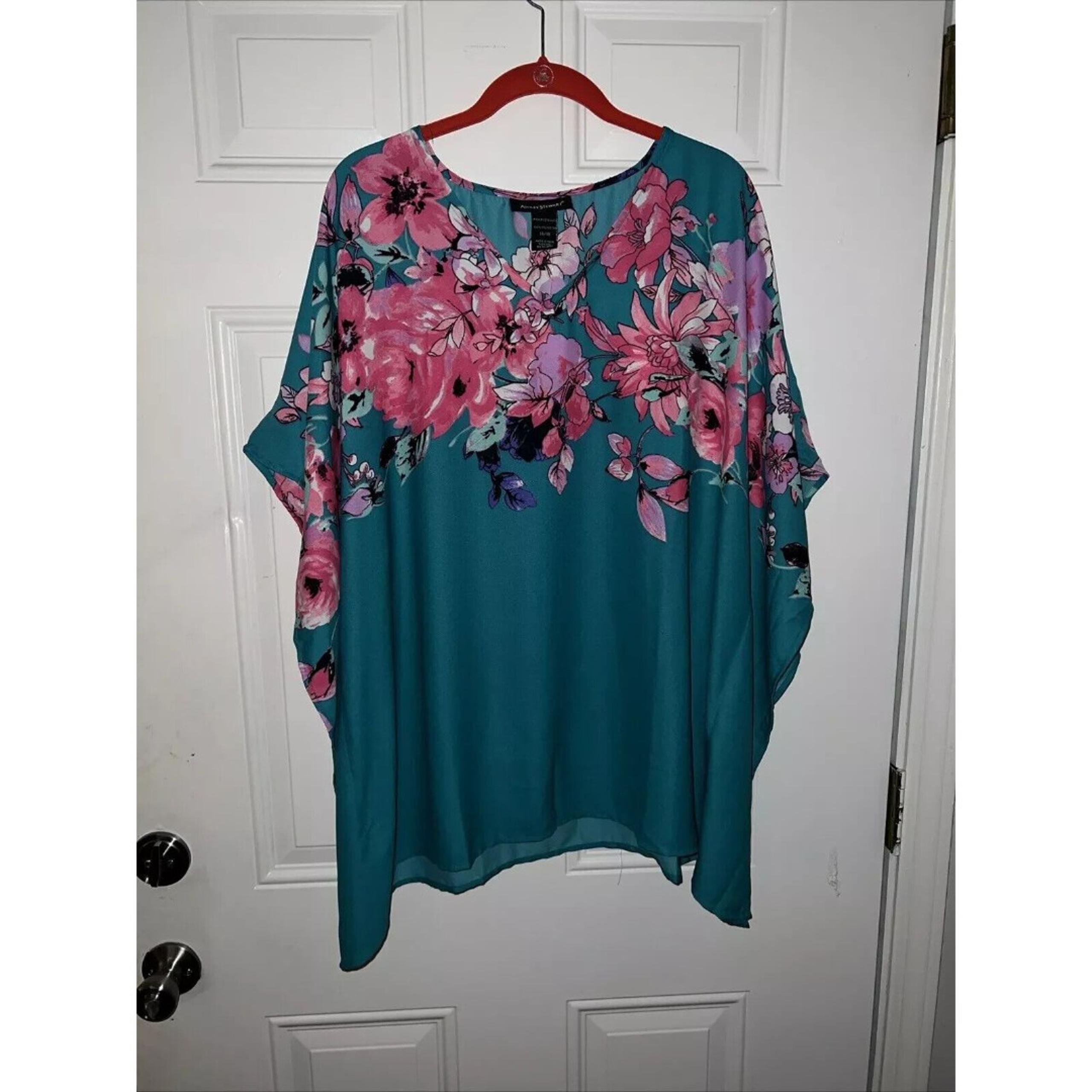 Women’s 14/16 Floral Blouse Ashley Stewart NWT