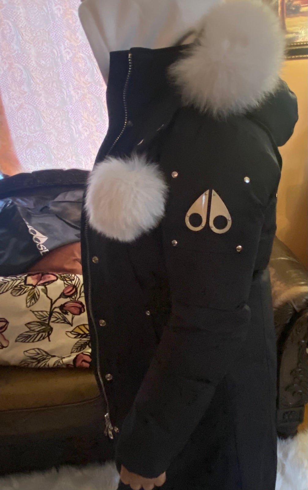 Women’s Moose Knuckle Jacket - Medium : Can Negotiate