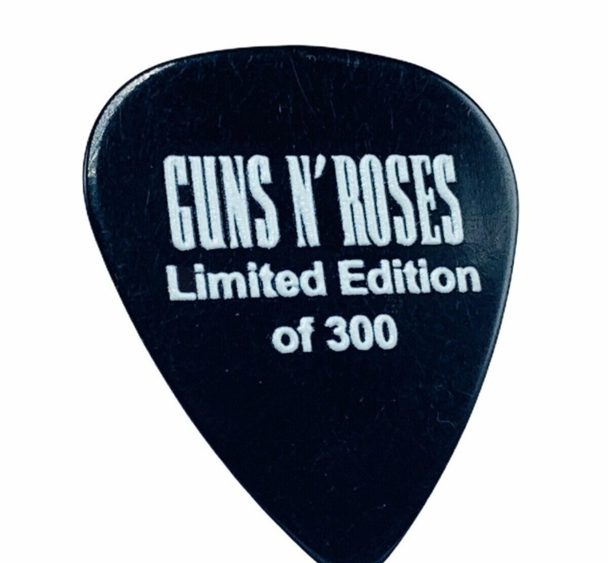 Guitar pick Guns Roses Heavy Metal 300