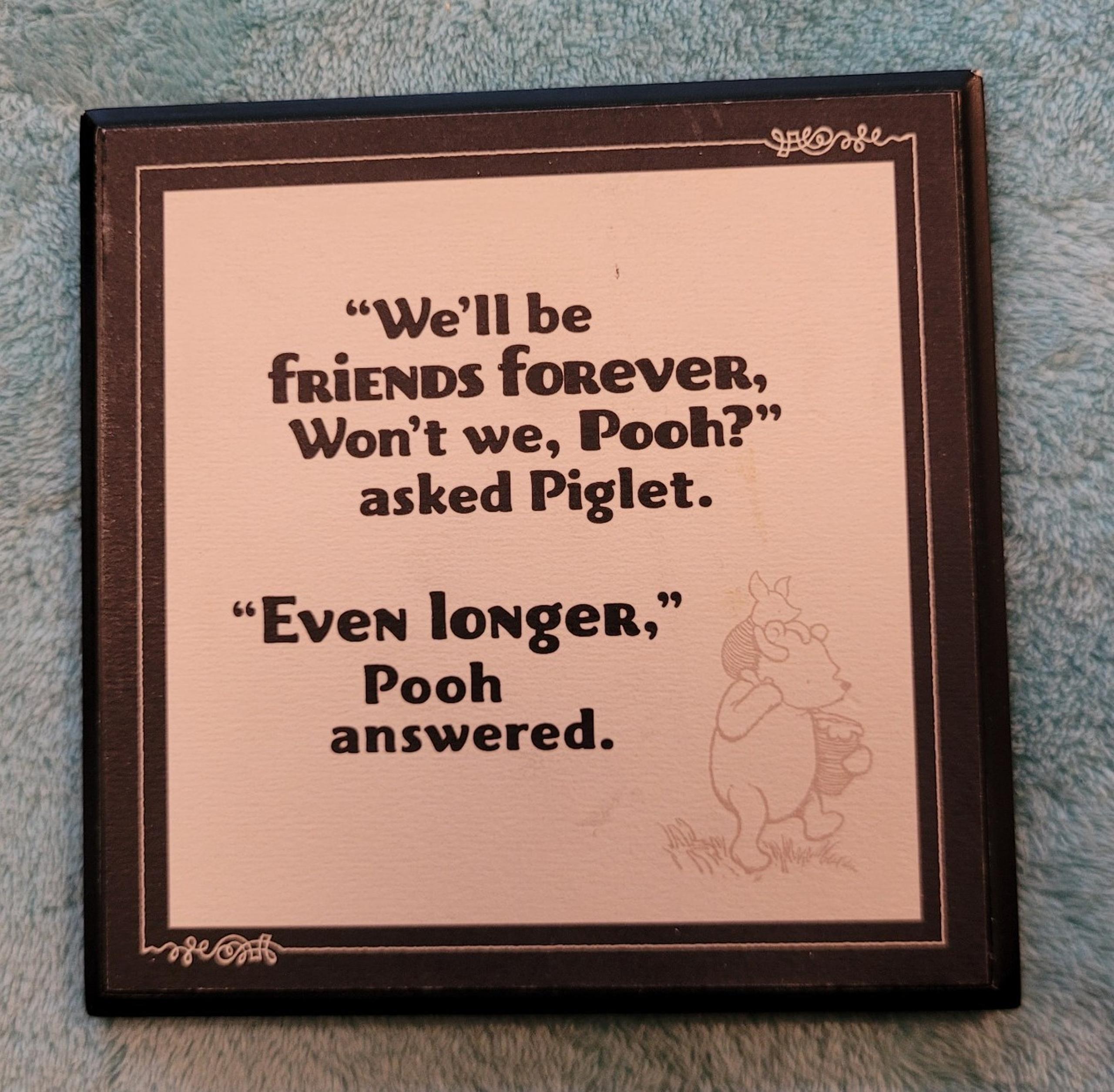 Disney plaque Winnie the Pooh and piglet multicolored wooden vintage.