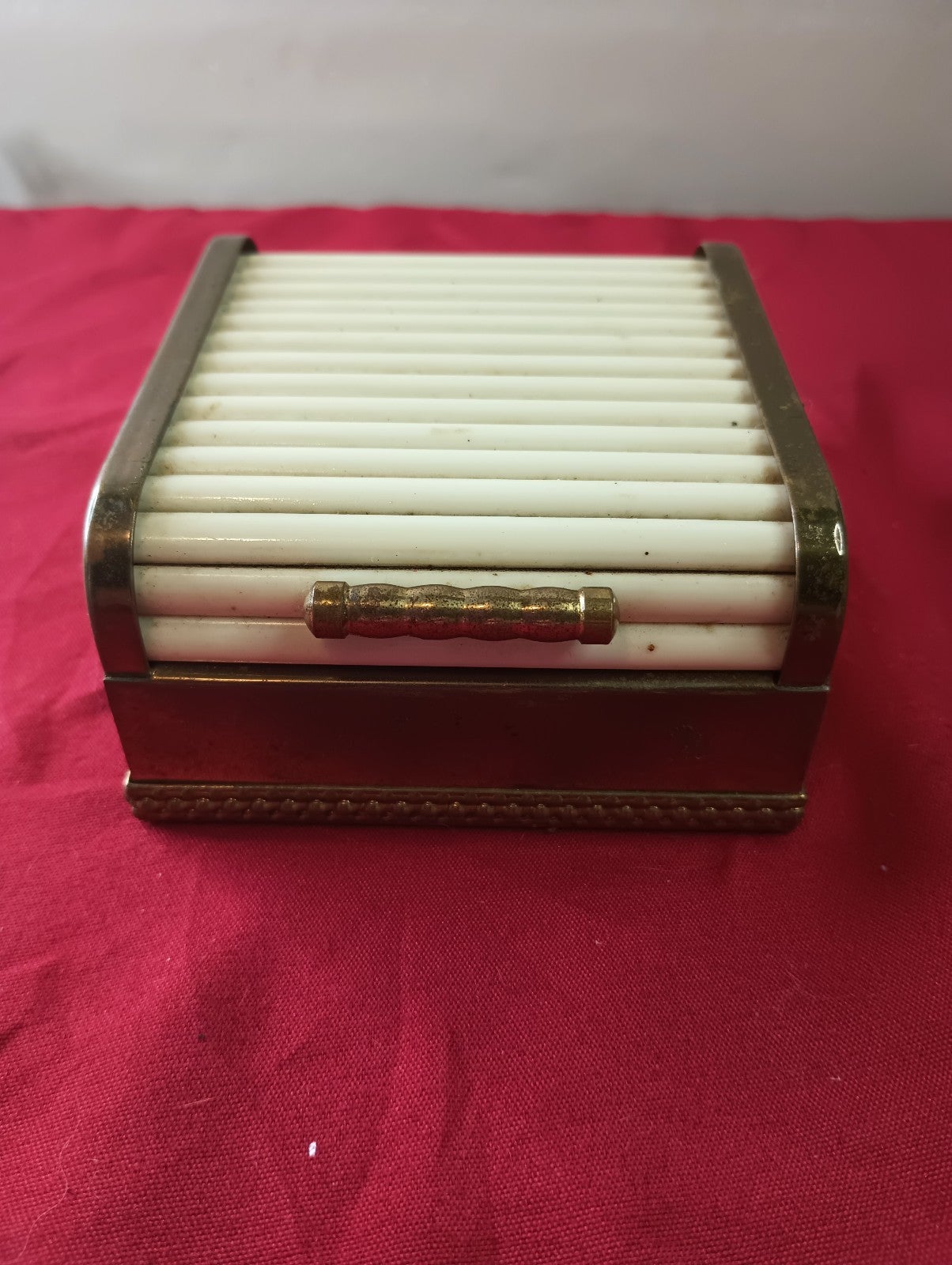 Art Deco Curtain Box
