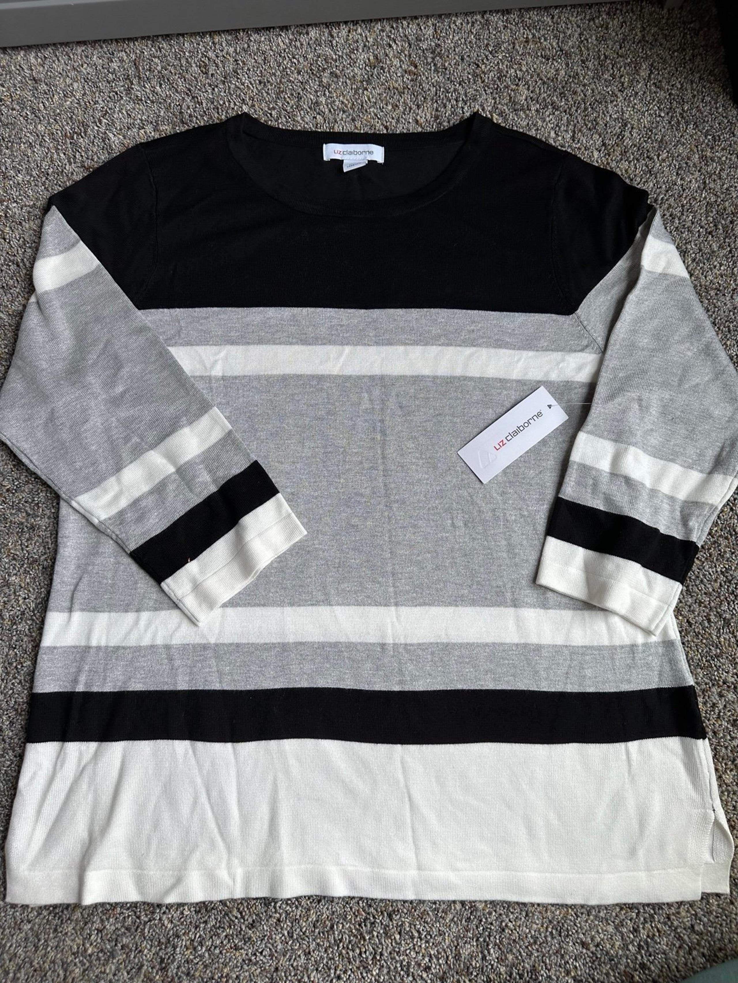 Women's Casual Sweater- Size Large, NWT