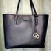 Like New Michael Kors Black Jet Set Travel Medium Tote Saffiano Leather