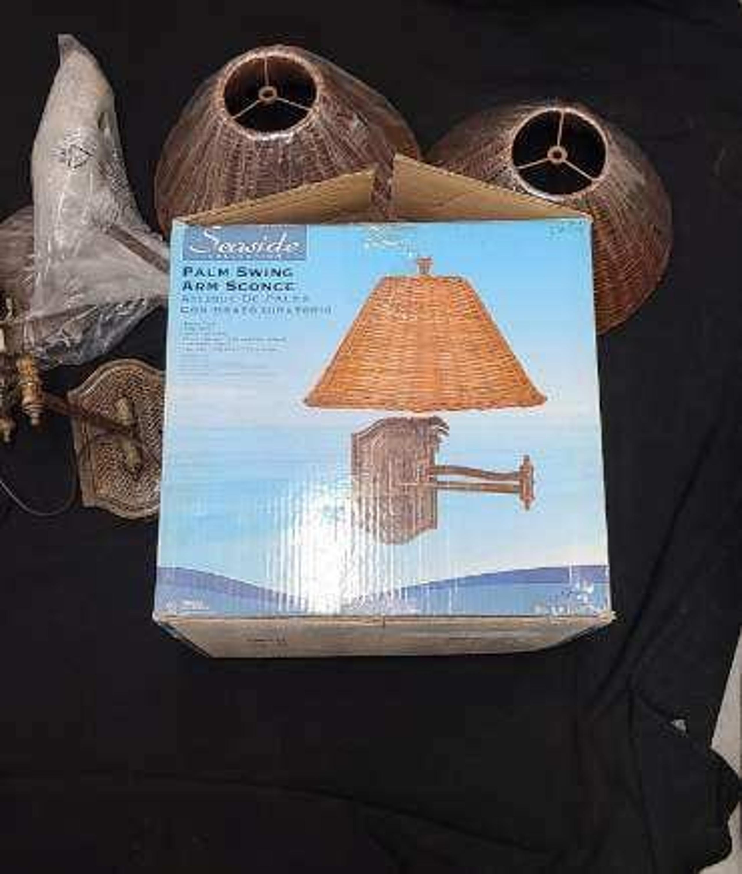 wall sconce