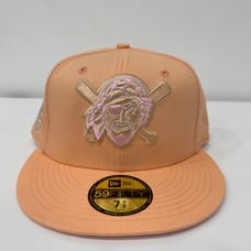 New Era Pittsburgh Pirates MLB Peaches And Cream Cap Hat Fitted Size 7 5/8