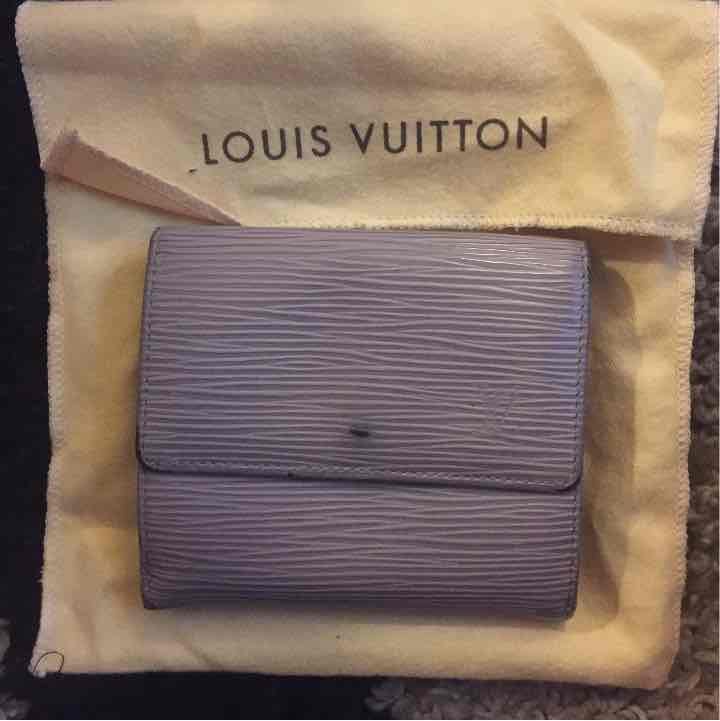 Louis Vuitton Epi wallet