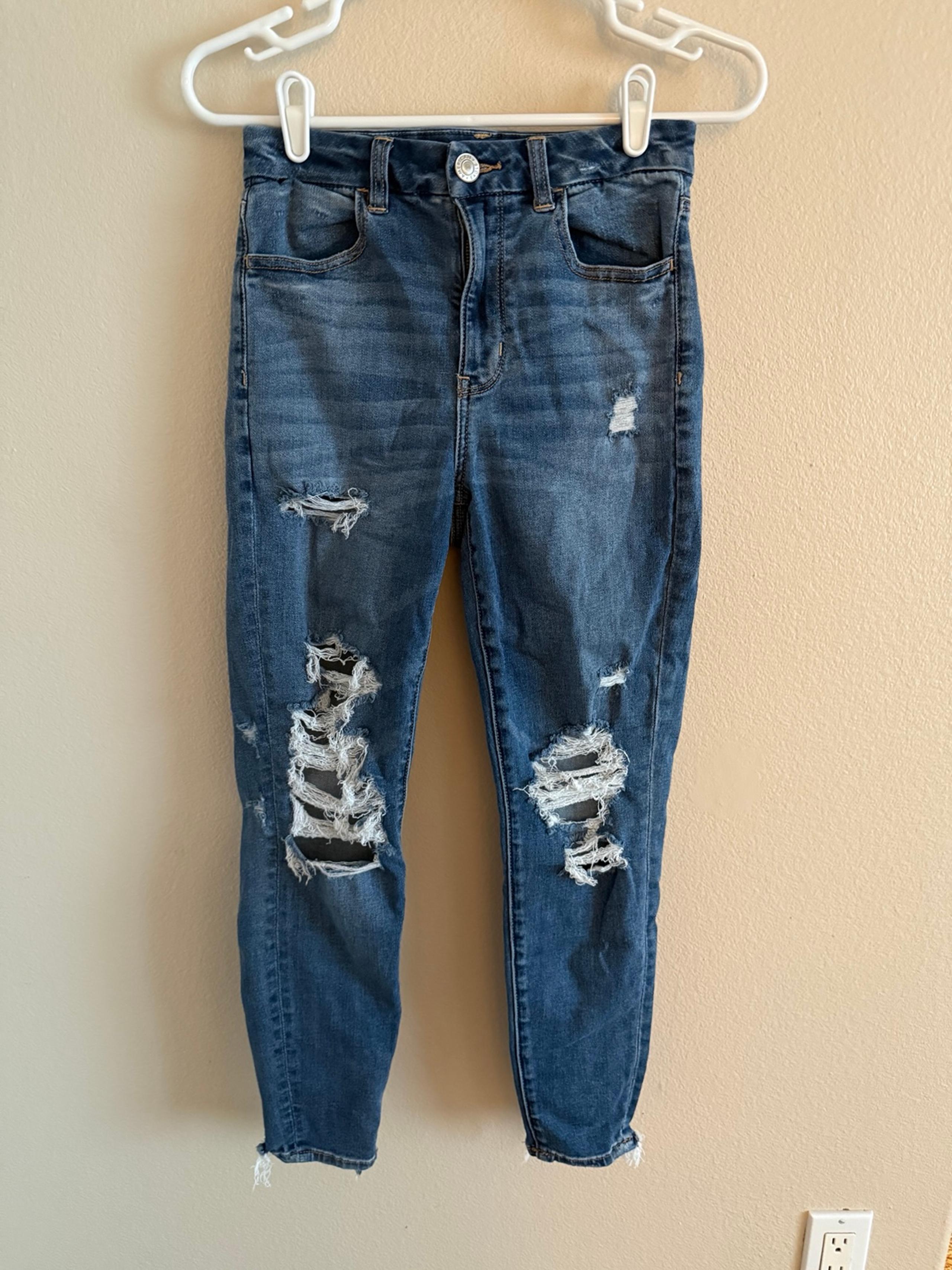 American Eagle Curvy Mid Rise Distressed Jegging Blue Jeans size 6