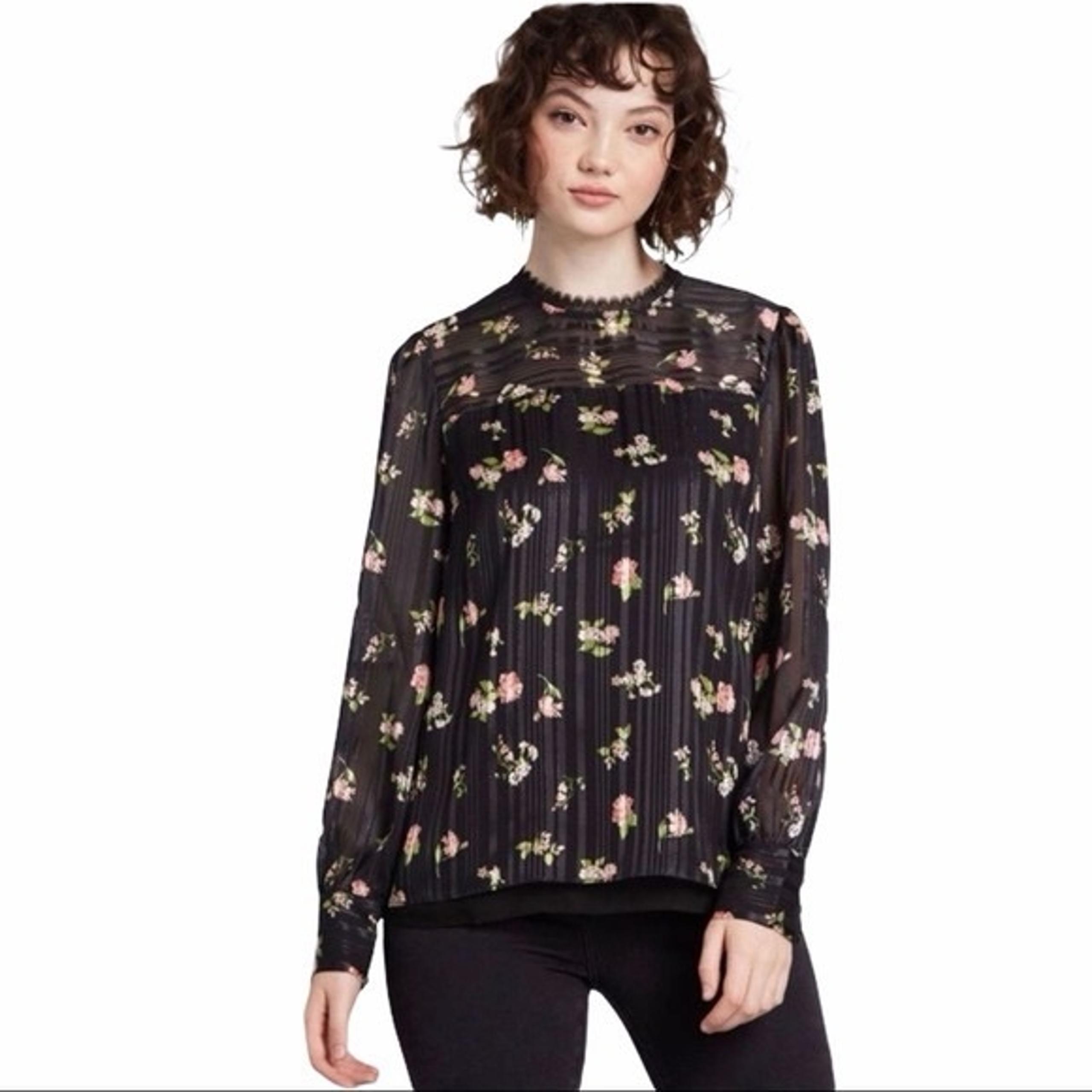 ModCloth Accentuated Ease Black Floral Print Top M