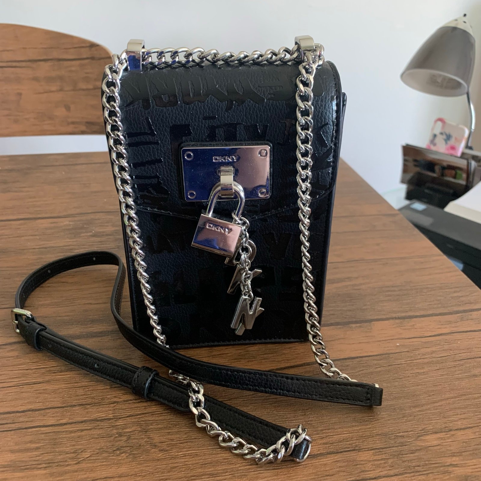 DKNY Rare Elissa North South Crossbody Phone Black With Never Sleeps Letters