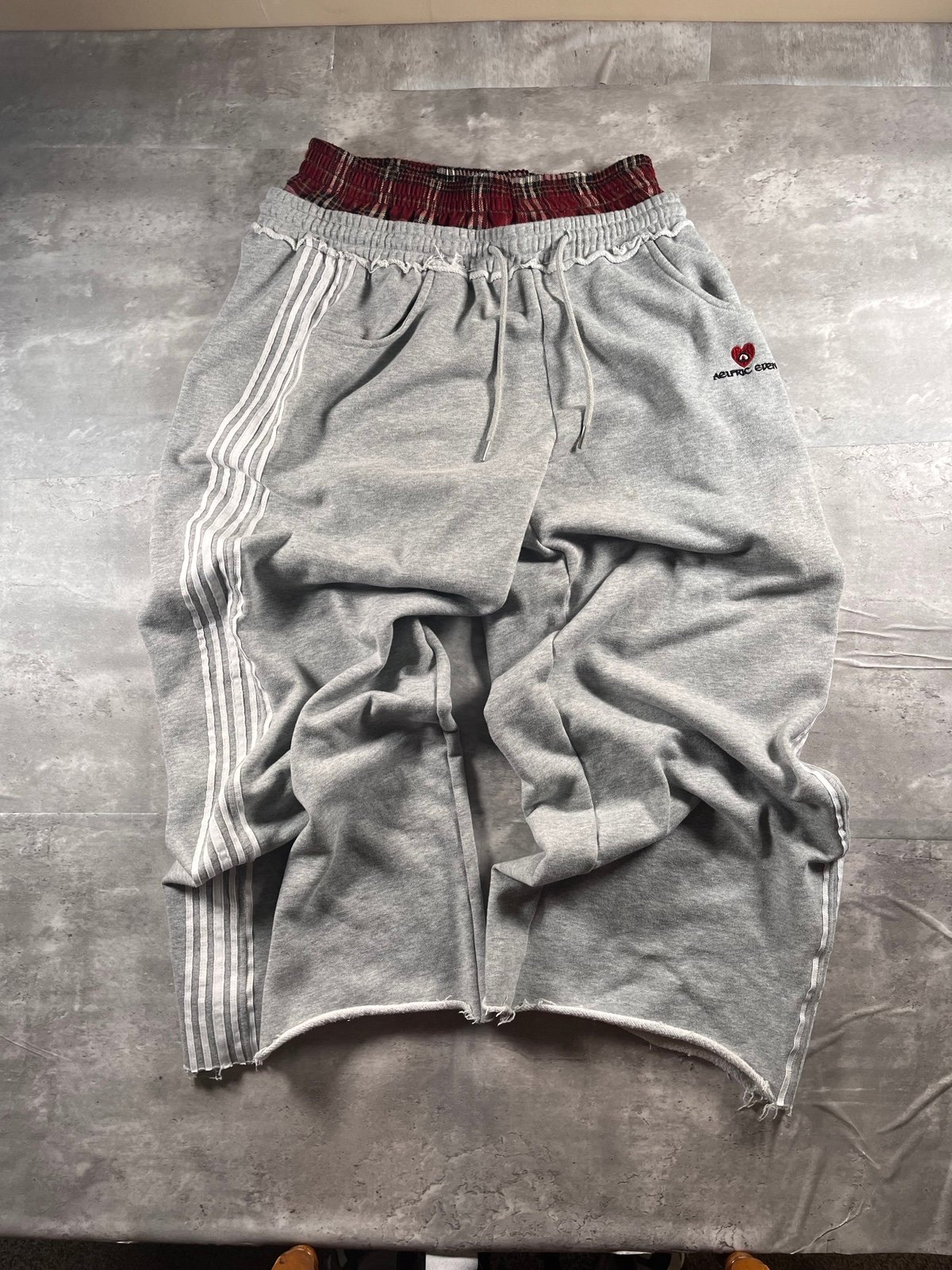 Alfric Eden baggy Y2k style sweats