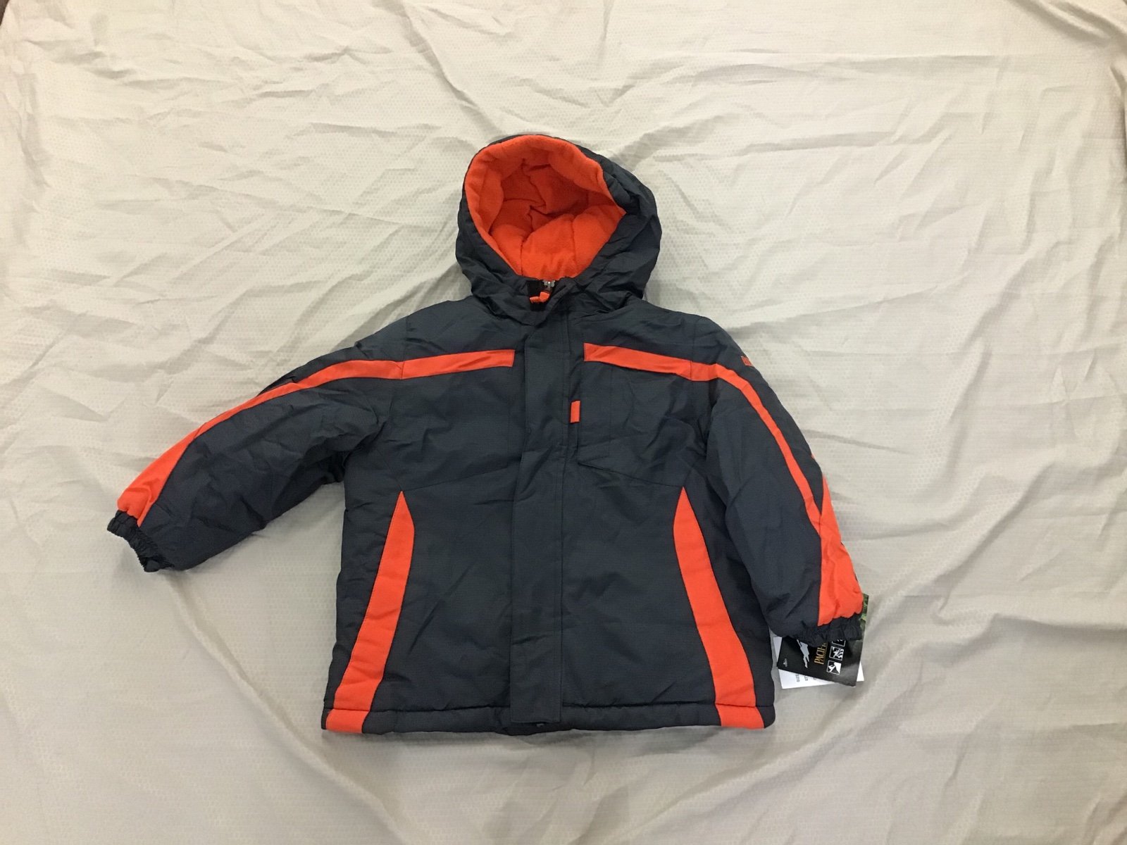 NWT Pacific Trail winter warm jacket size MEDIUM (5-6)
