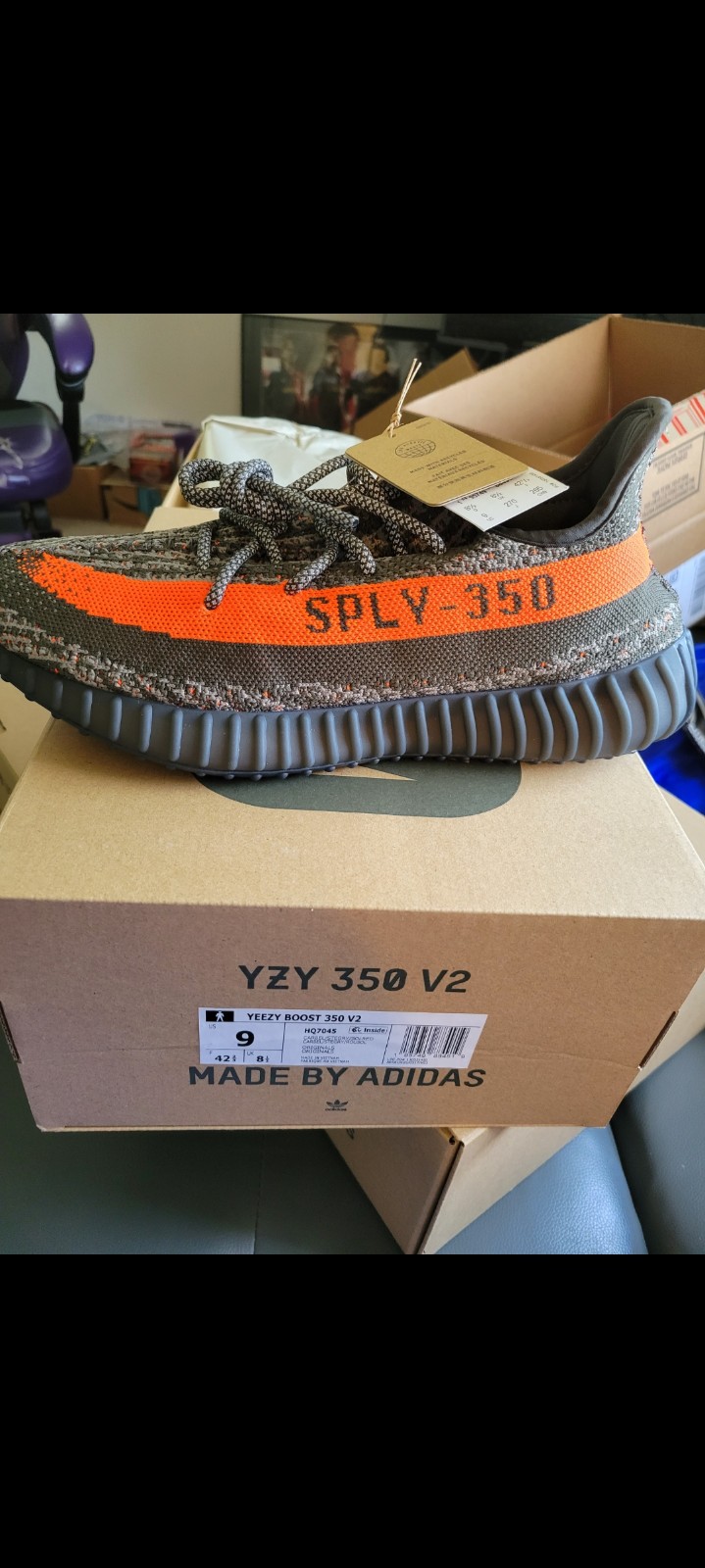 Yeezy Adidas Boost 350 V2 new size 9 carbon beluga