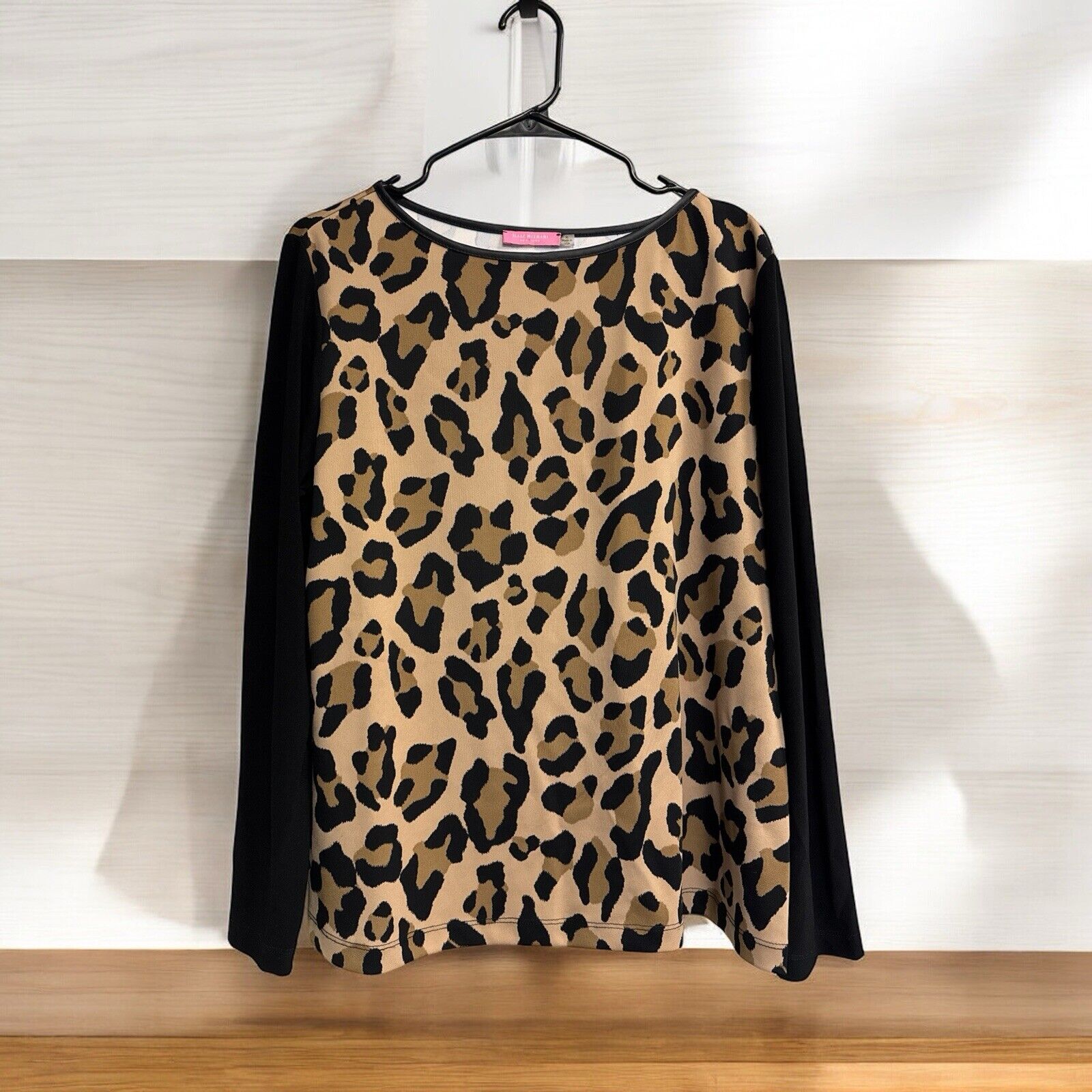 Isaac Mizrahi NY Size XL Leopard Print Black Stretchy Long Sleeve Crew Neck