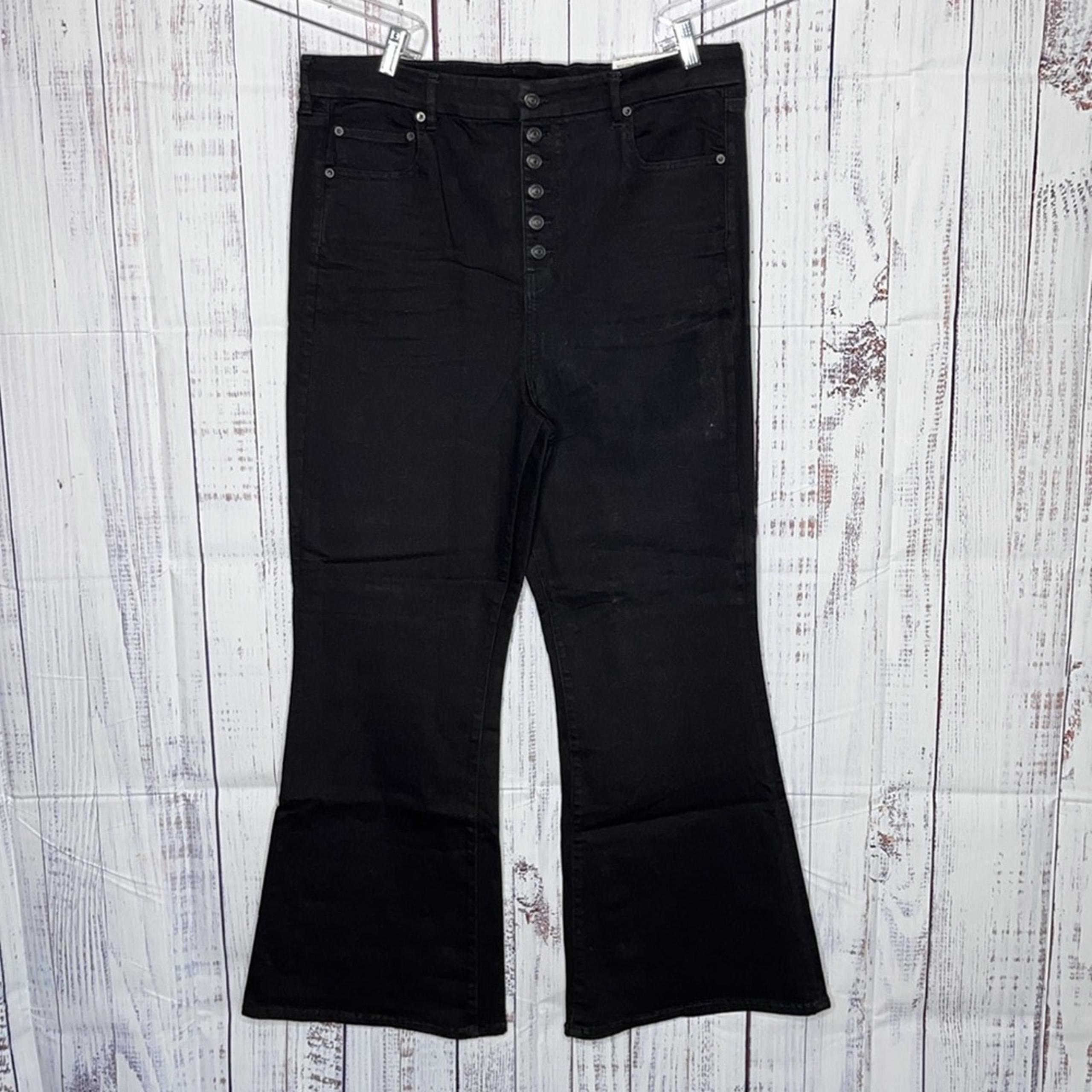 American Eagle NWT 20/35W Black Denim Next Level Curvy Highest Rise Flare Jeans