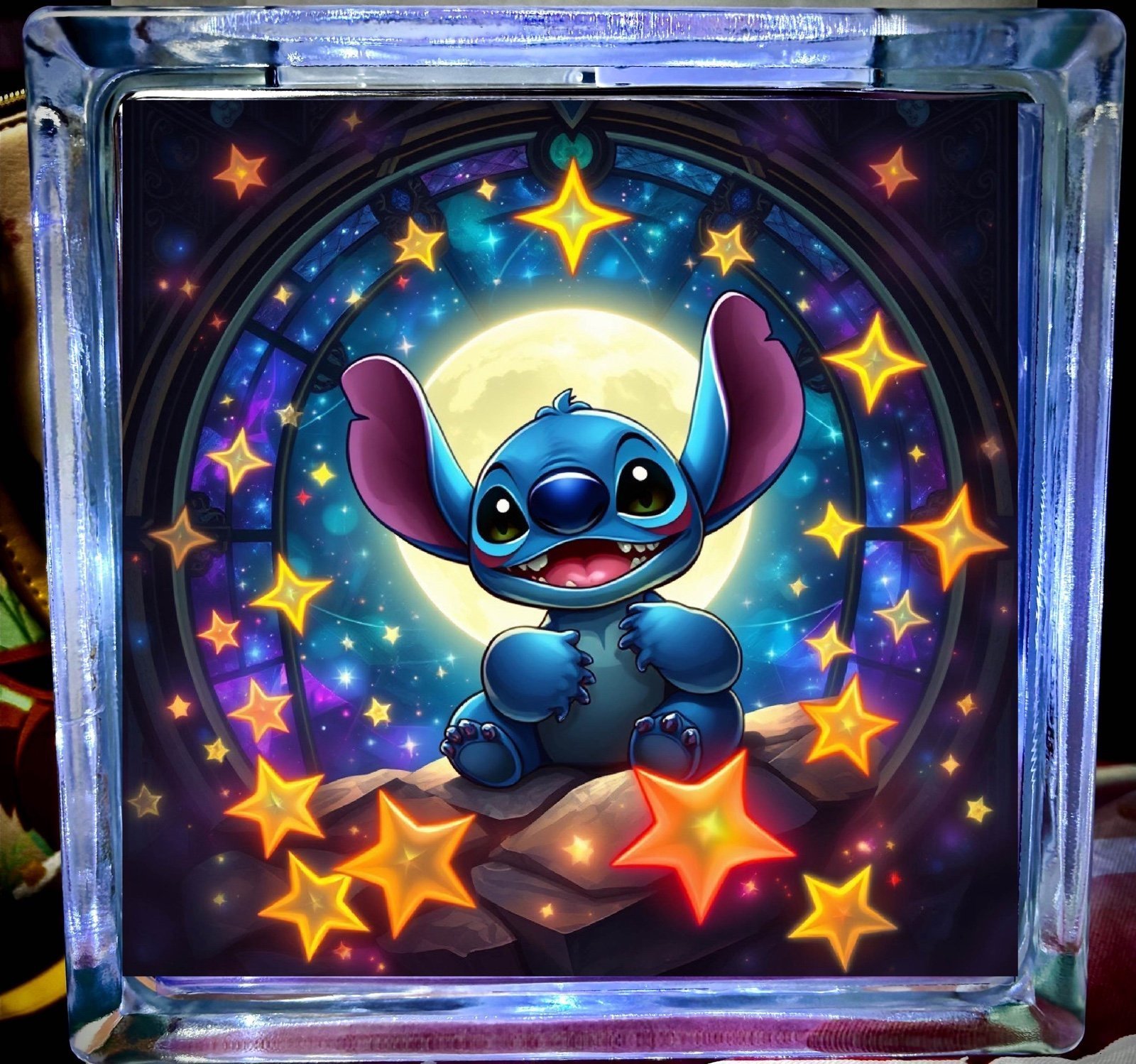 Star struck stitch 7x7 Glass light