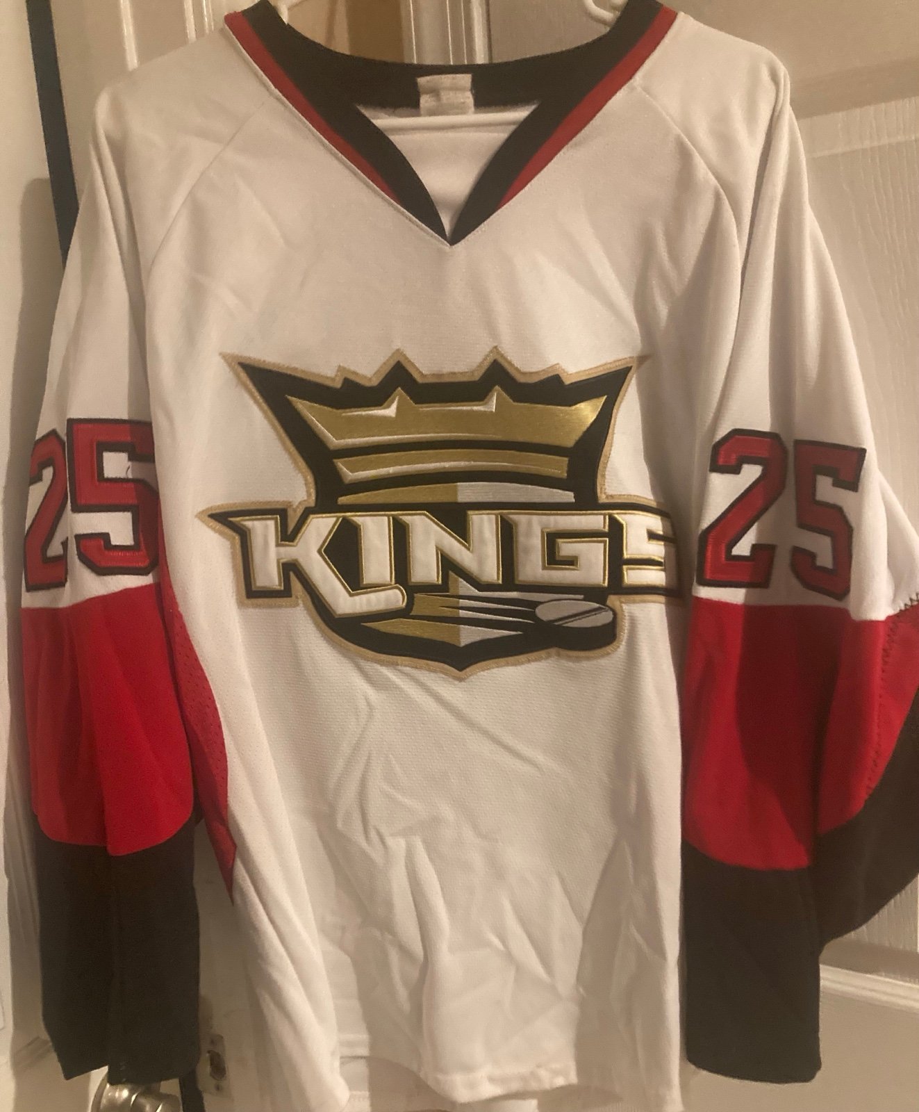 Athletic Knit Los Angeles Kings Tirendi #25 Jersey Sz Small Excellent condition