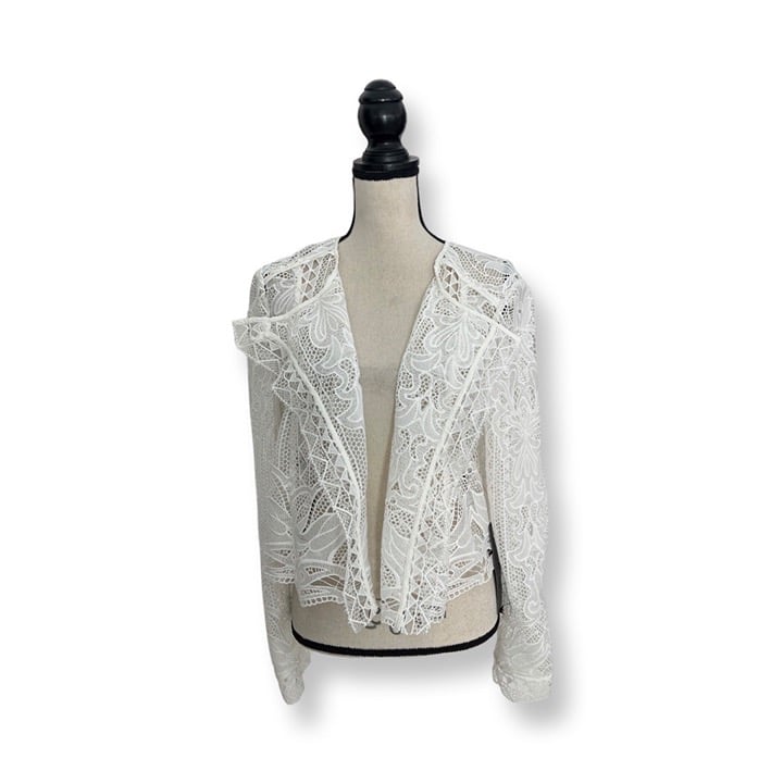 BCBGMaxAzria white crochet bolero size L