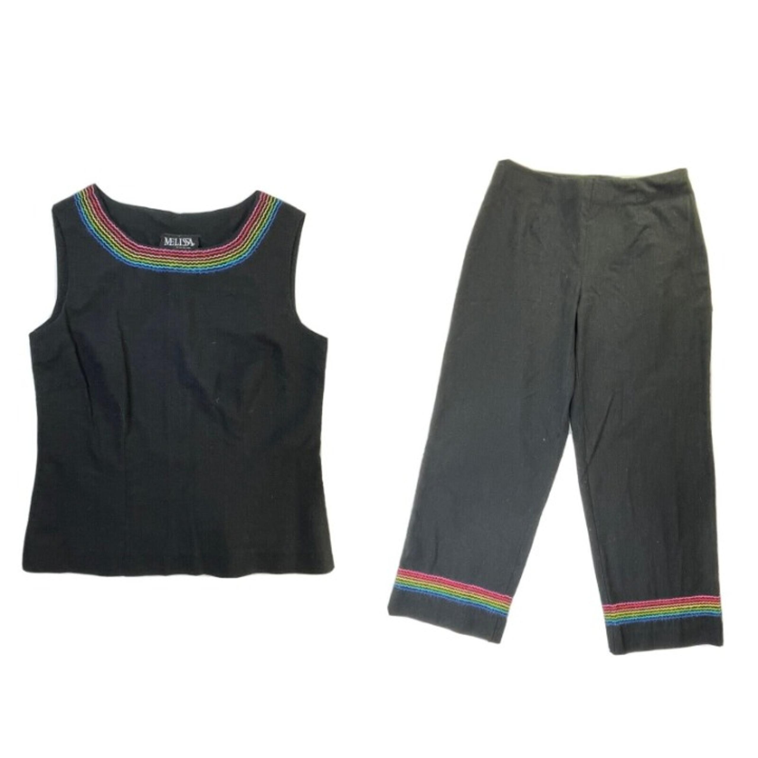 Vintage Womens 4 Rainbow Stitched Sleeveless Shirt Cropped Pants Set