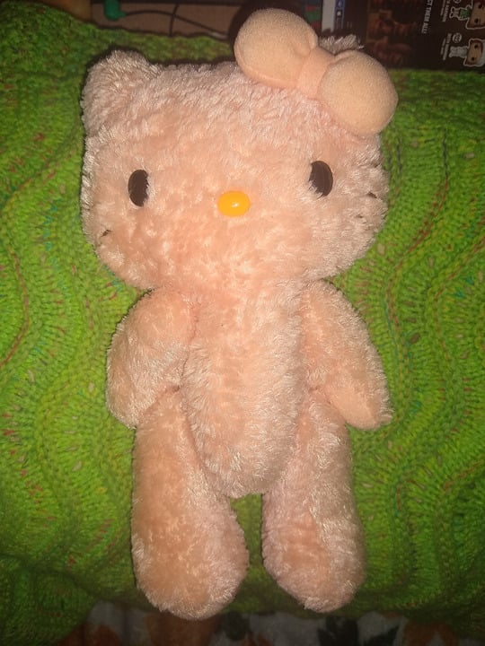Vintage Hello Kitty Plush Peach With Moveable Joints