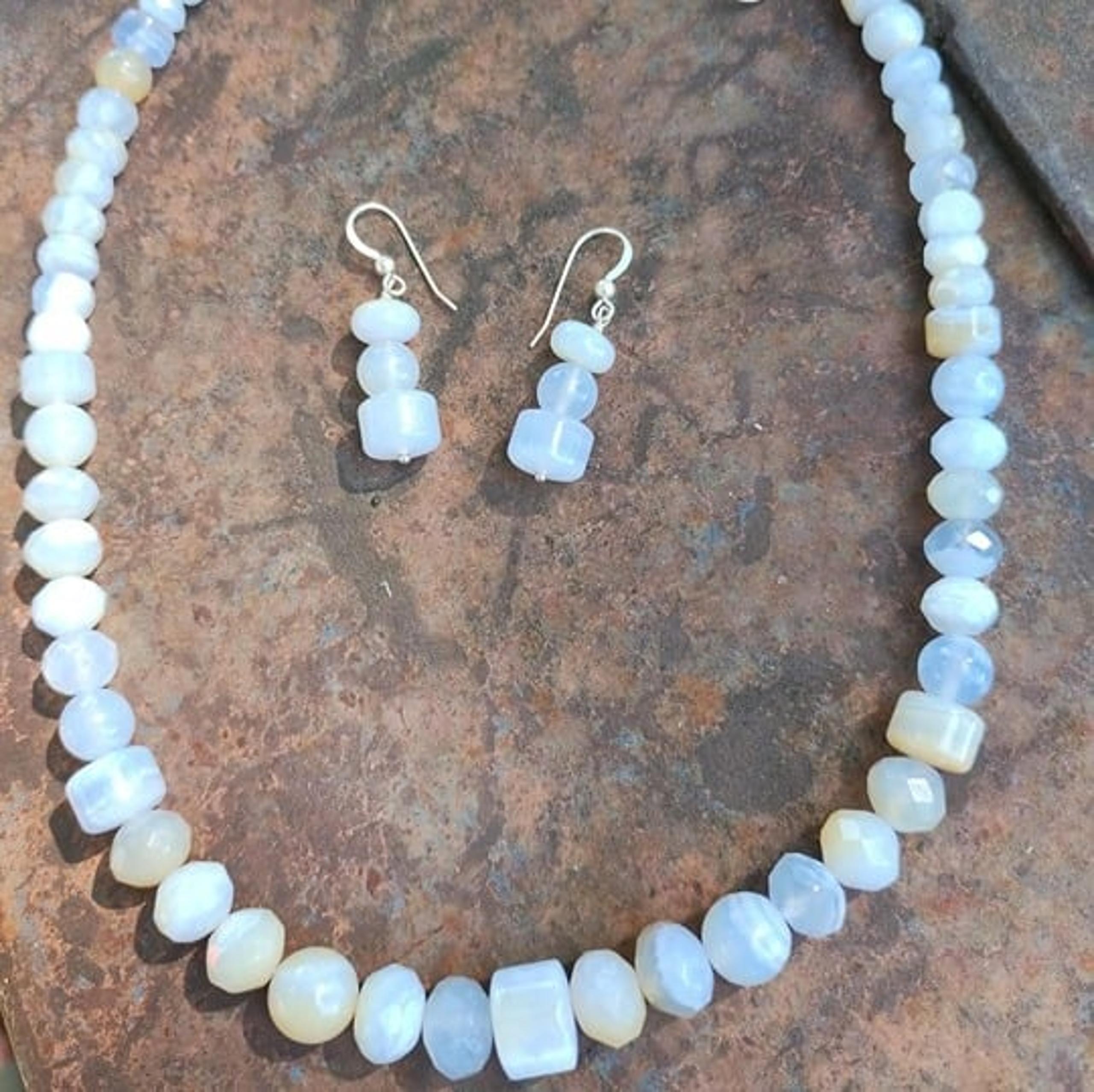 Jay King DTR mine finds grey chalcedony necklace and earrings set 925 Sterling