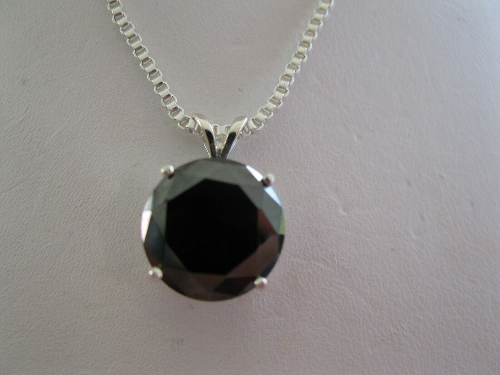 4.36ct NATURAL BLACK DIAMOND NECKLACE/PENDA NT,FREE DIAMOND TESTER,CERTIFI CATE.