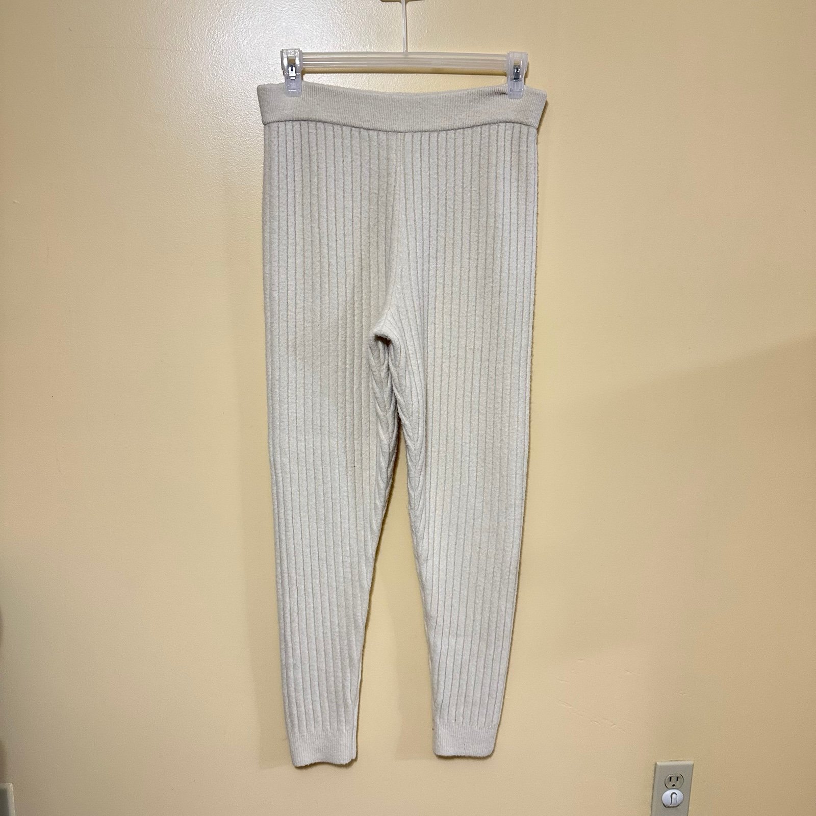 Revolve Weekend Stories White Ribbed Fleece Jogger Leggings Women’s Medium
