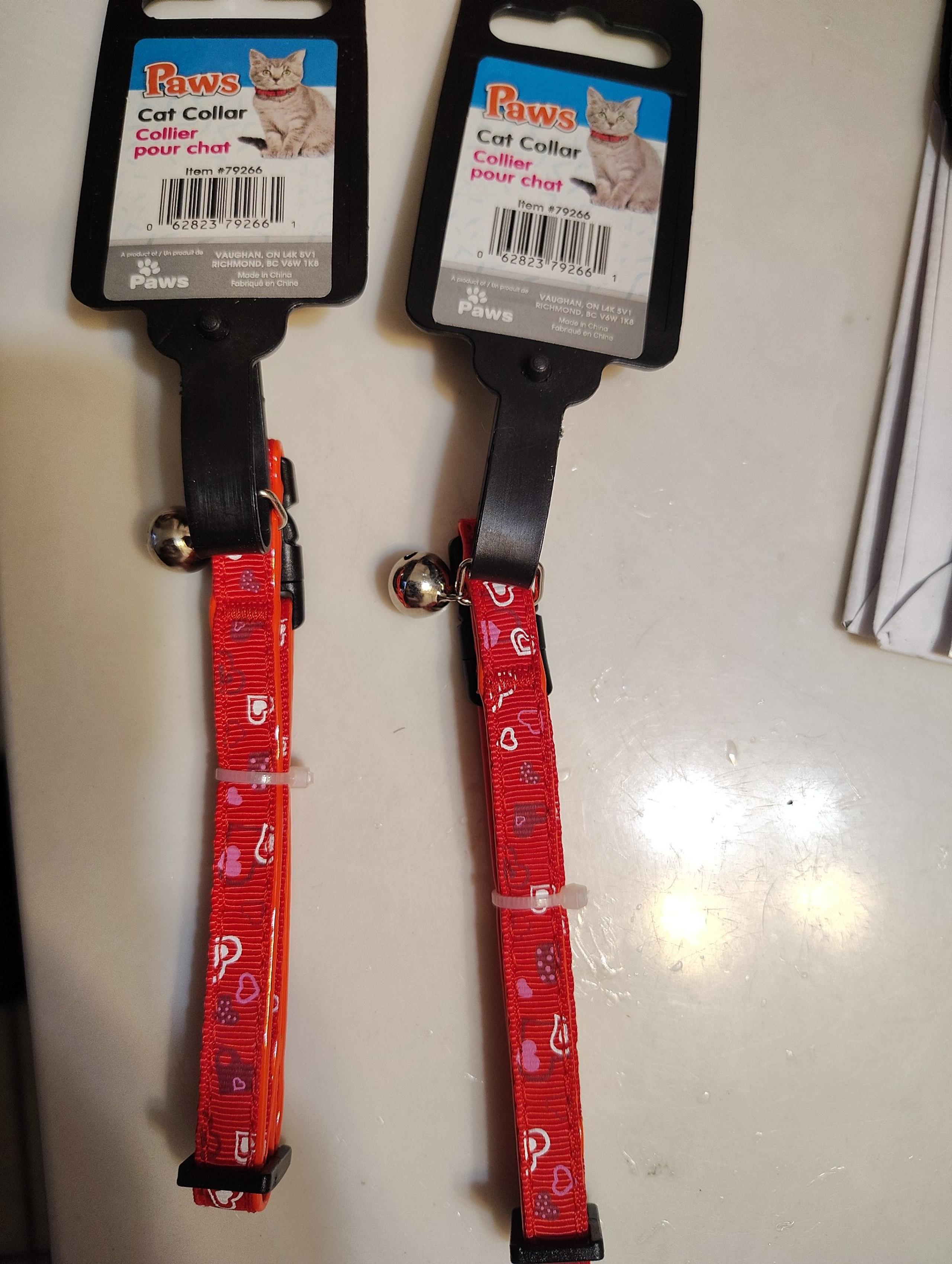 Paws Cat Collar New