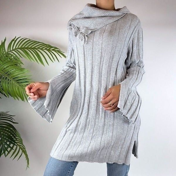 Vintage Y2K Gray Cottagecore Cowl Neck Boho Ribbed Knit Sweater / Size: Large