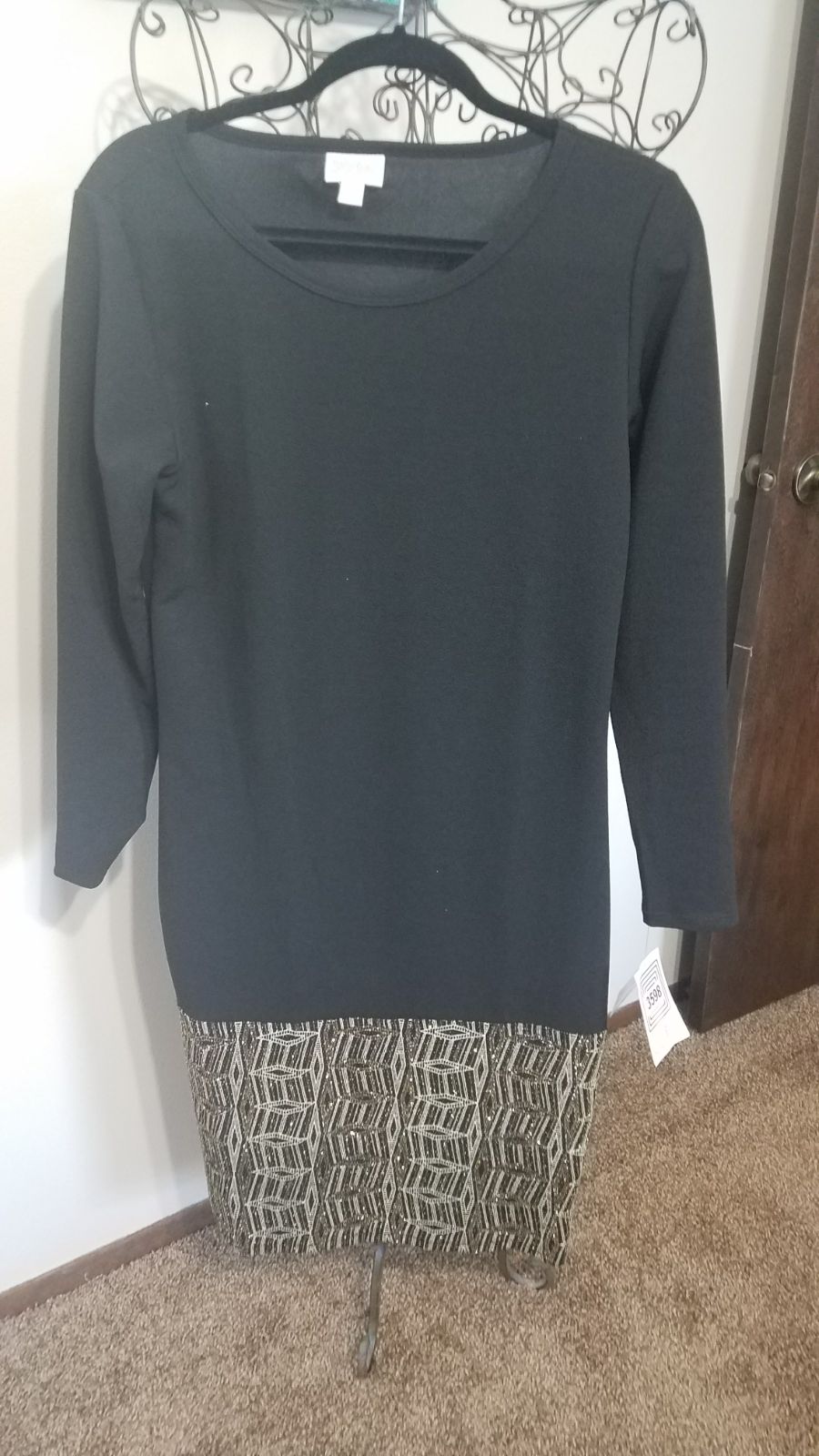 LulaRoe Debbie Black Gold