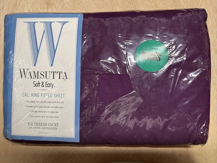 NIP Wamsutta Cal King Fitted Sheet Purple