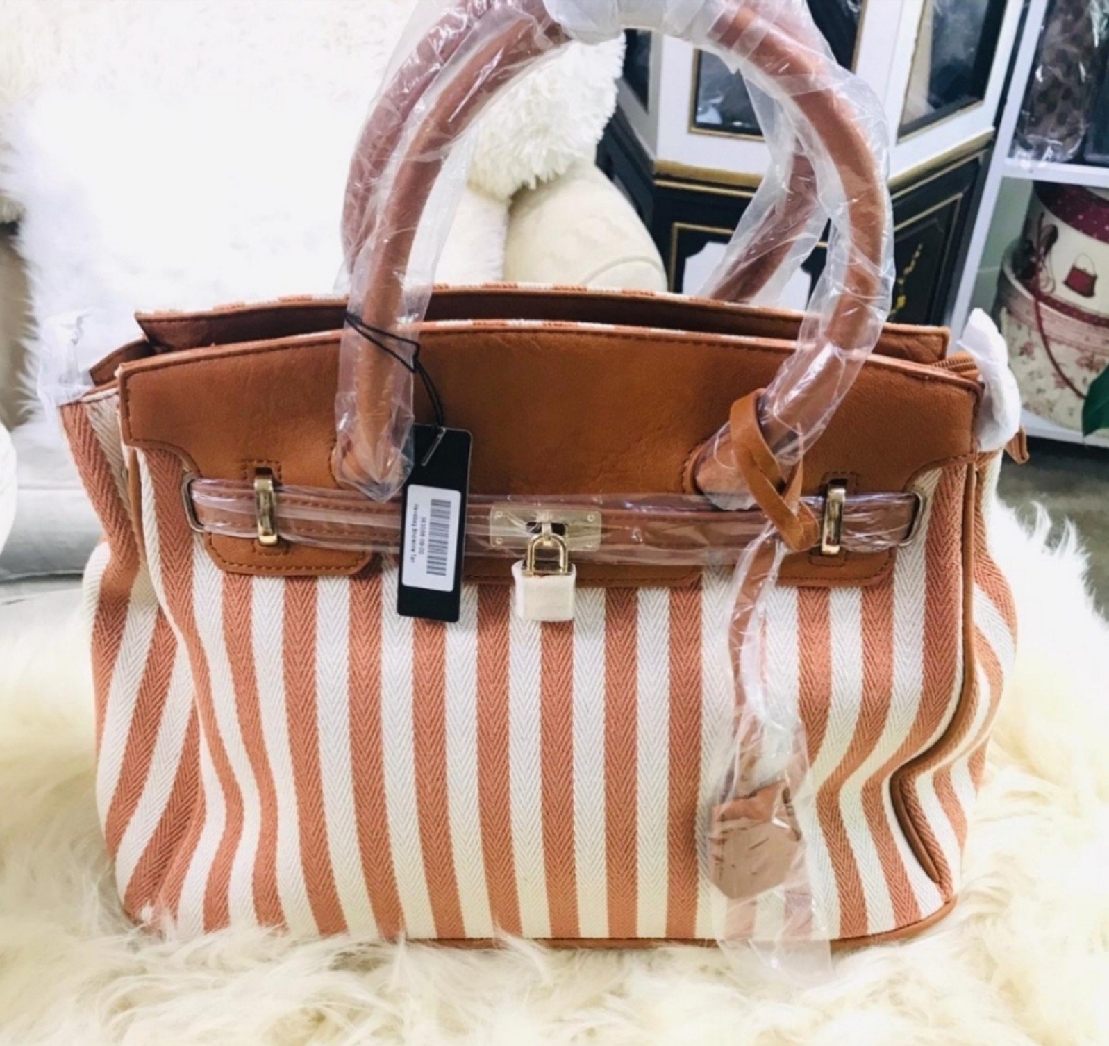 JustFab Adjustable Strap Tote Bags Mercari