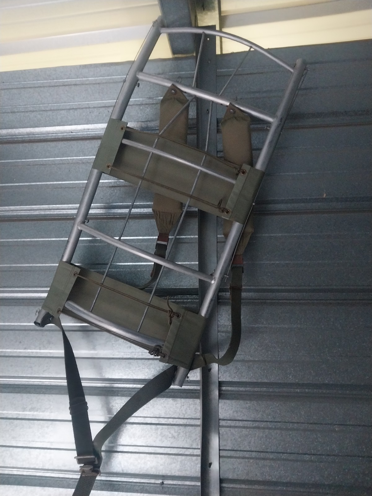 Army backpack rack