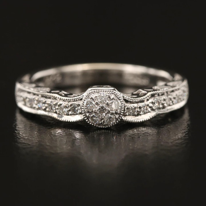 14k Vintage .28 ctw Diamond Cluster Ring