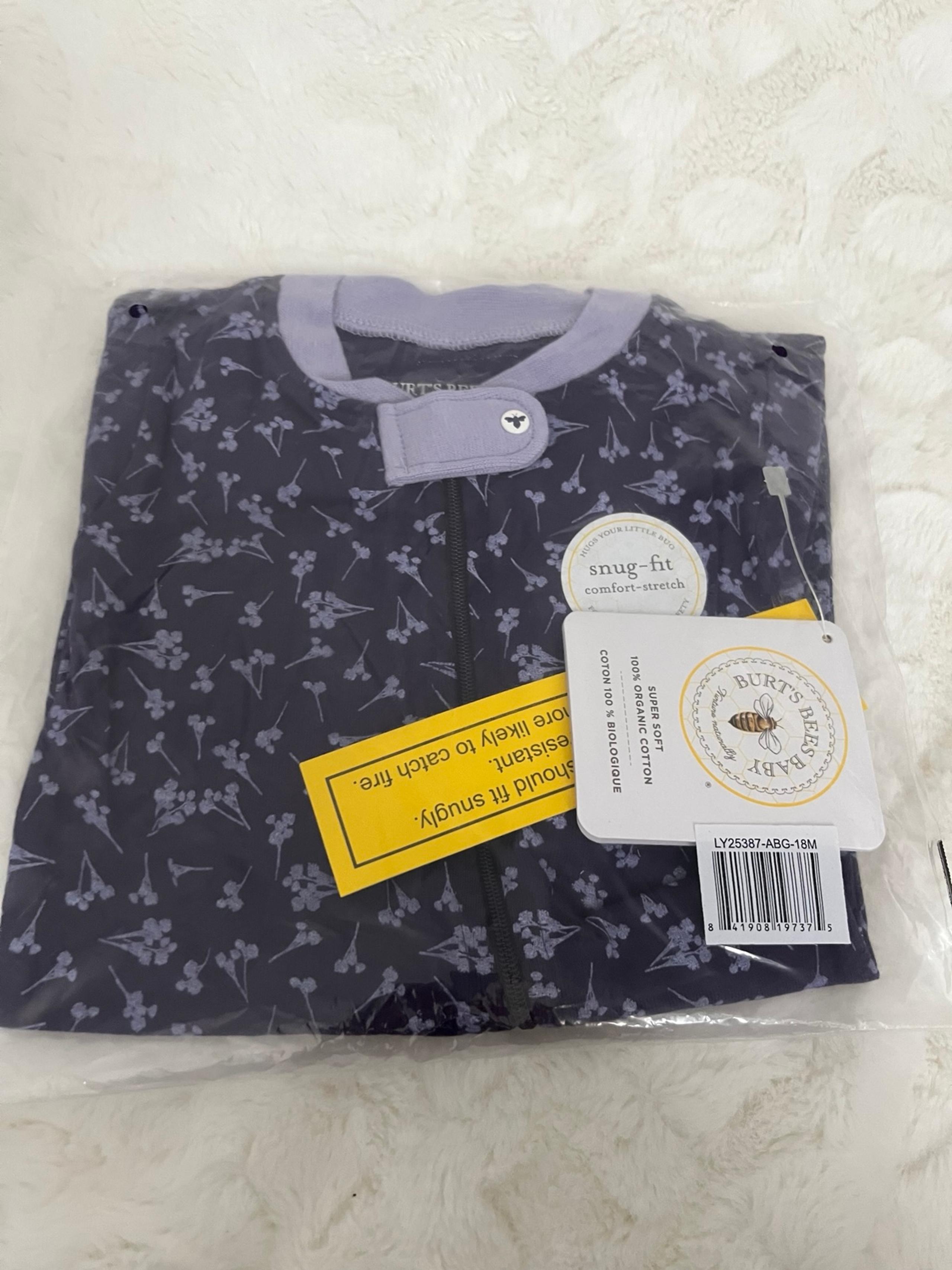 Burt’s Bee baby Girl 100% Organic Cotton Sleeper, Size 18M