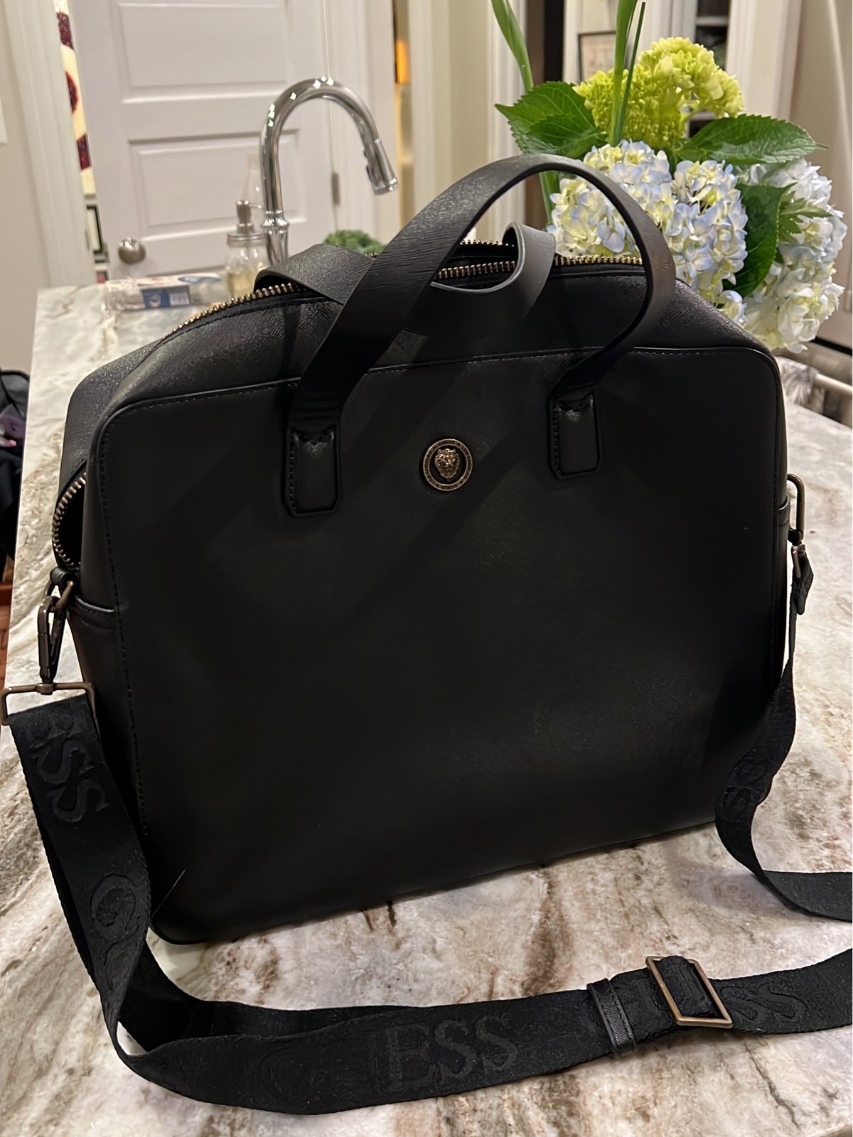 Guess laptop bag